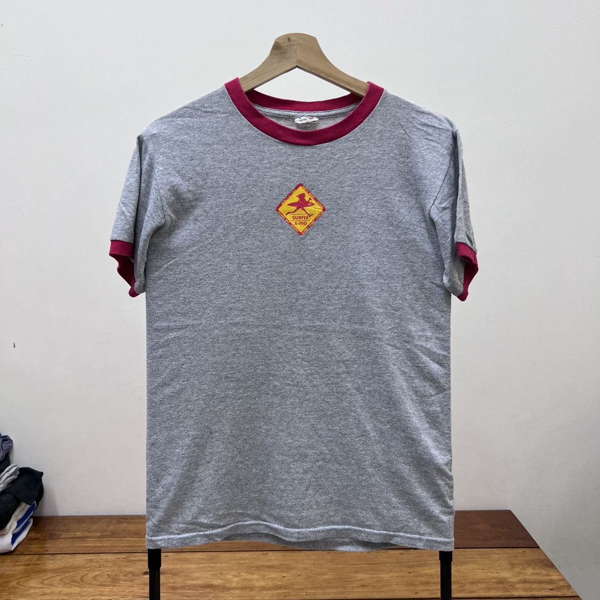 Anvil Vintage North Shore Surf n Sea Ringer Tee Size US S / EU 44-46 / 1 - 3 Thumbnail