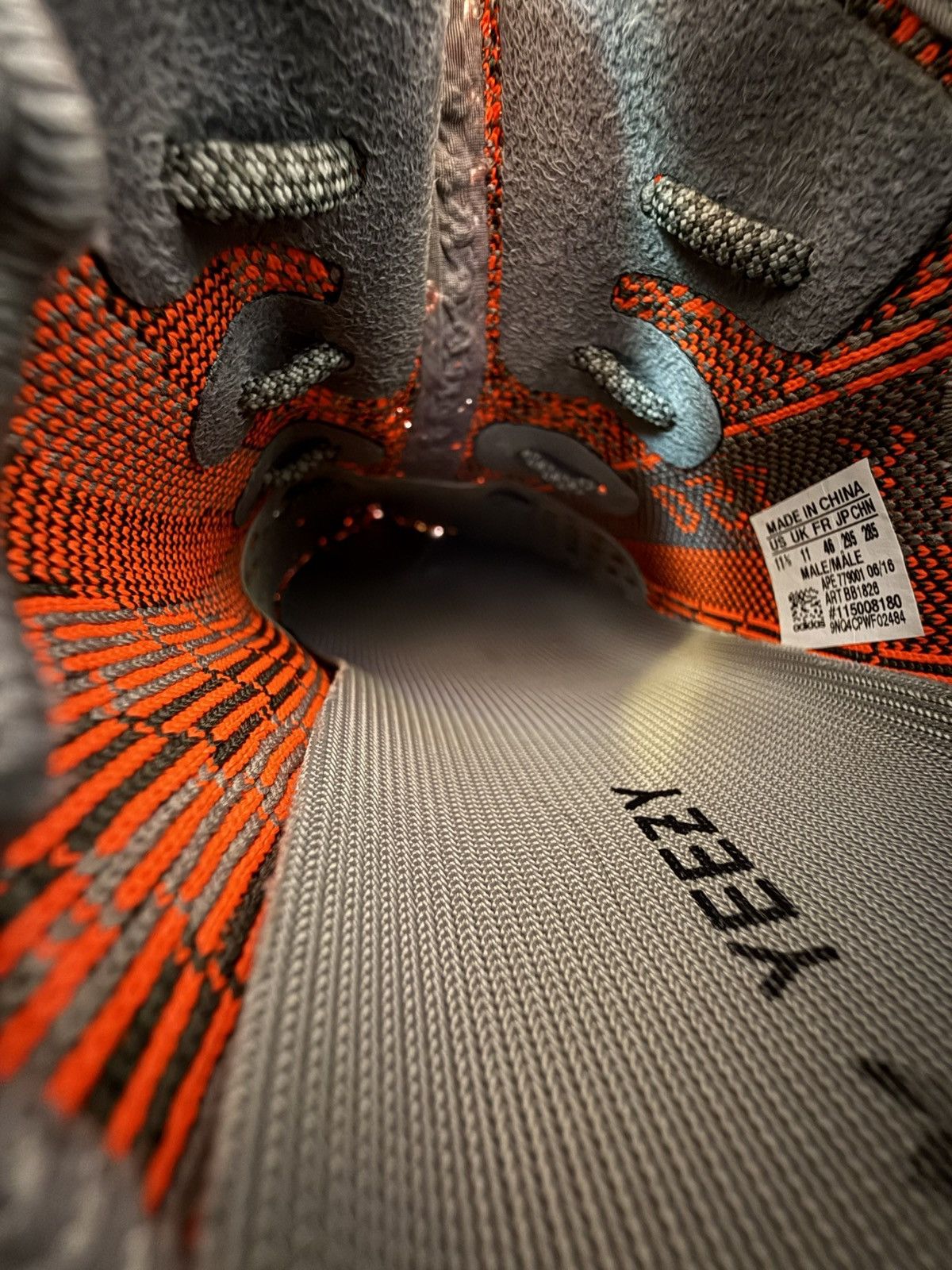 Adidas × Kanye West ADIDAS YEEZY BOOST 350 V2 KANYE WEST STEEL GREY BELUGA 11.5 Size US 11.5 / EU 44-45 - 10 Thumbnail