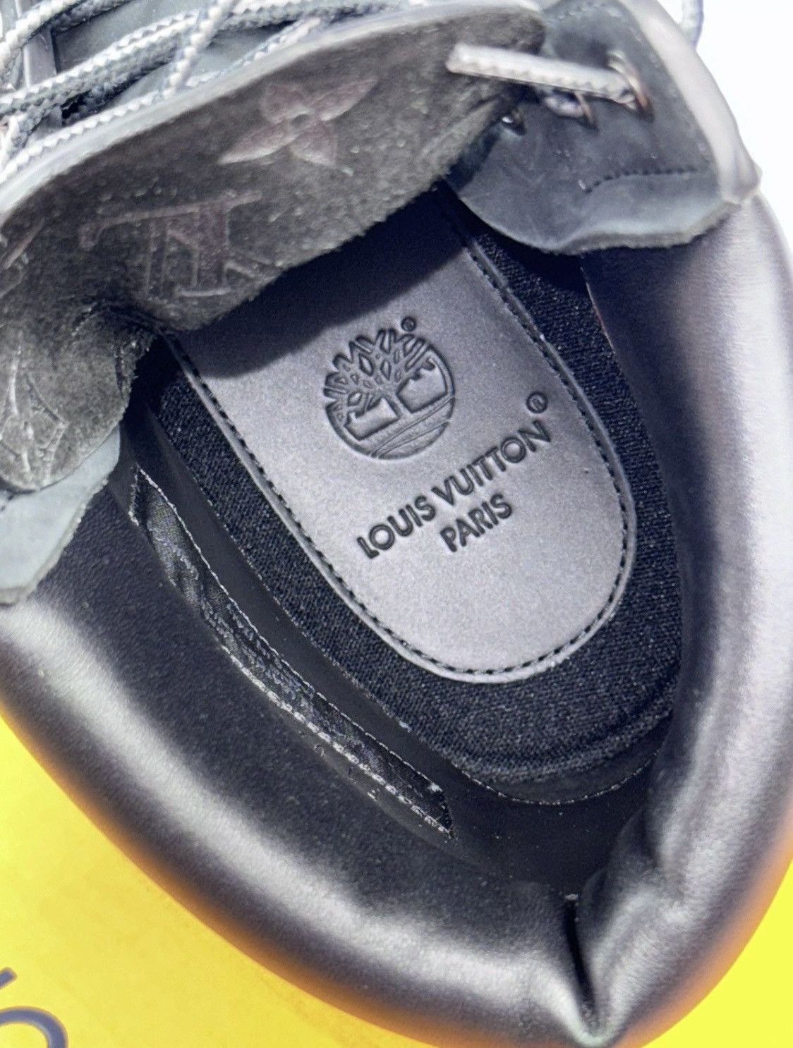 Louis Vuitton × Timberland Louis Vuitton x Timberland Monogram Size US 9 / EU 42 - 12 Thumbnail