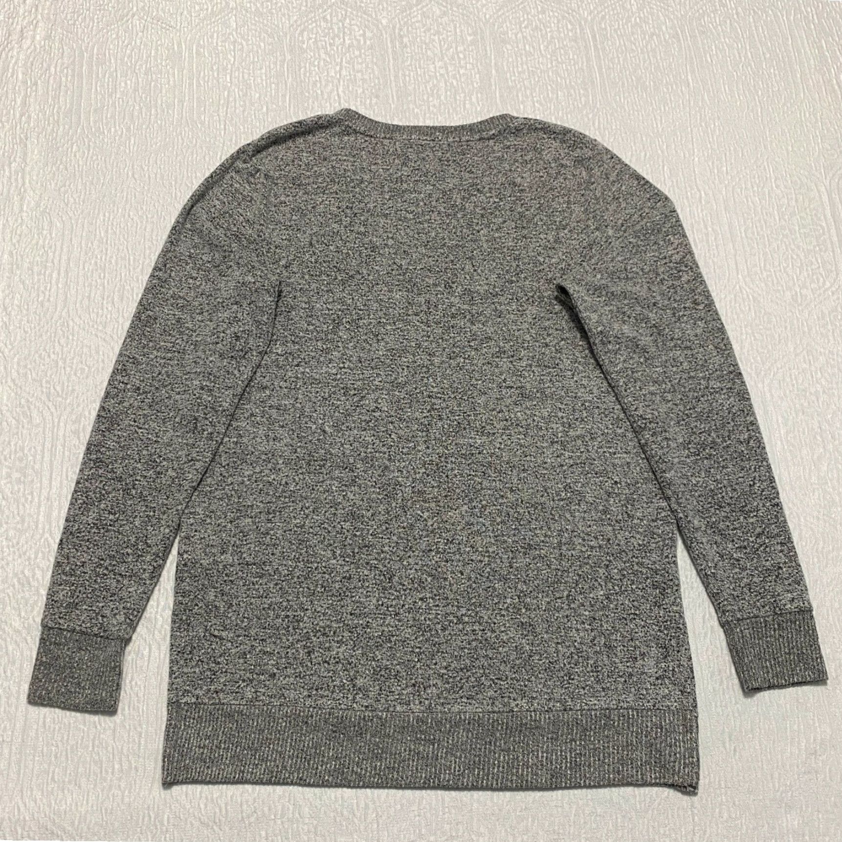 Lucky Brand Lucky Brand Womens V Neck Tunic Top Gray Knit Size S Lightweight Long Sleeve Relaxed Fit Side Slit V-Neck Sweater Dress? Size S / US 4 / IT 40 - 2 Thumbnail