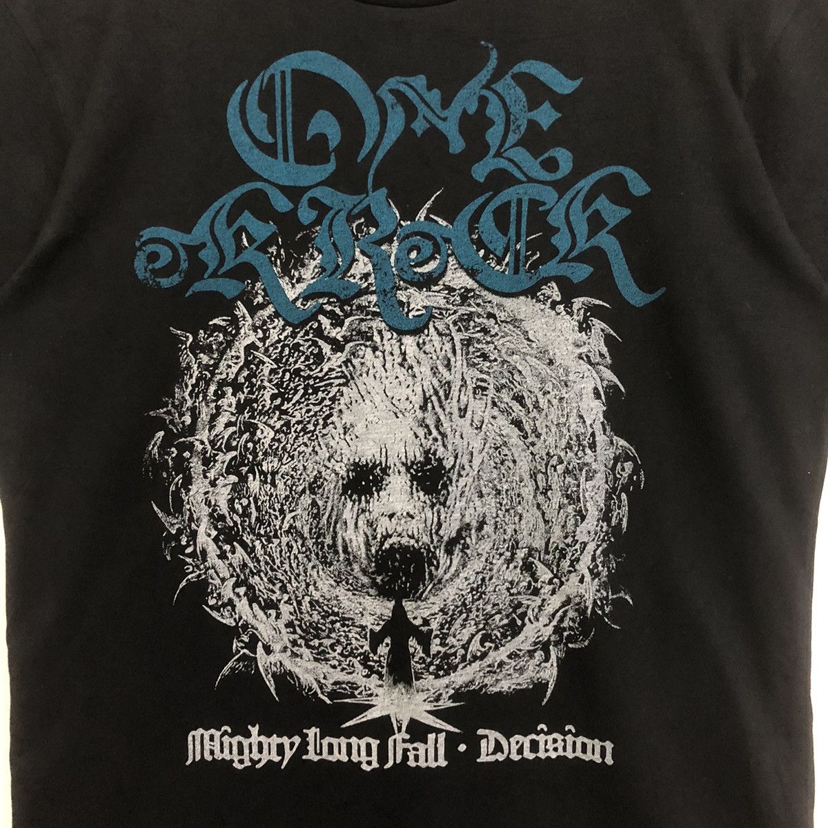Band Tees One Ok Rock Mighty Long Fall Decision Album Tshirt Size US L / EU 52-54 / 3 - 3 Thumbnail