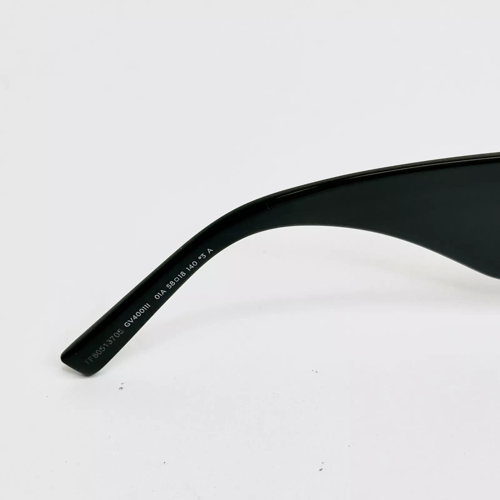 Givenchy GIVENCHY GV 4G BAR 40011 Black Square GV40011I Sunglasses Size ONE SIZE - 3 Thumbnail