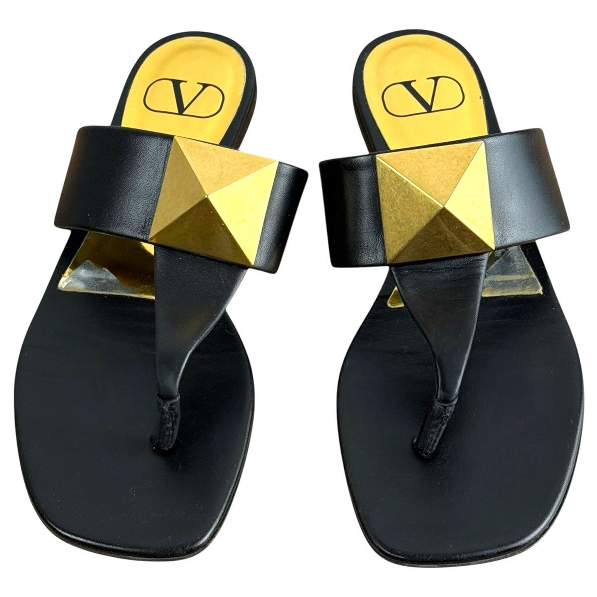 Valentino Valentino Garavani One Stud Thong Sandals – Black Size US 8 / IT 38 - 1 Thumbnail