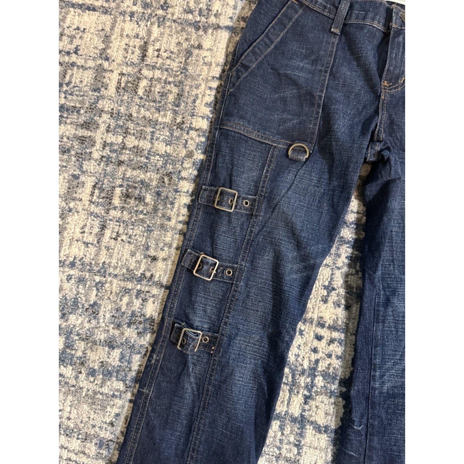 Express VINTAGE Y2K Express Jeans Sz 4 Low Rise Raver Buckle Straps Chain Precision Fit Size 27" / US 4 / IT 40 - 4 Thumbnail