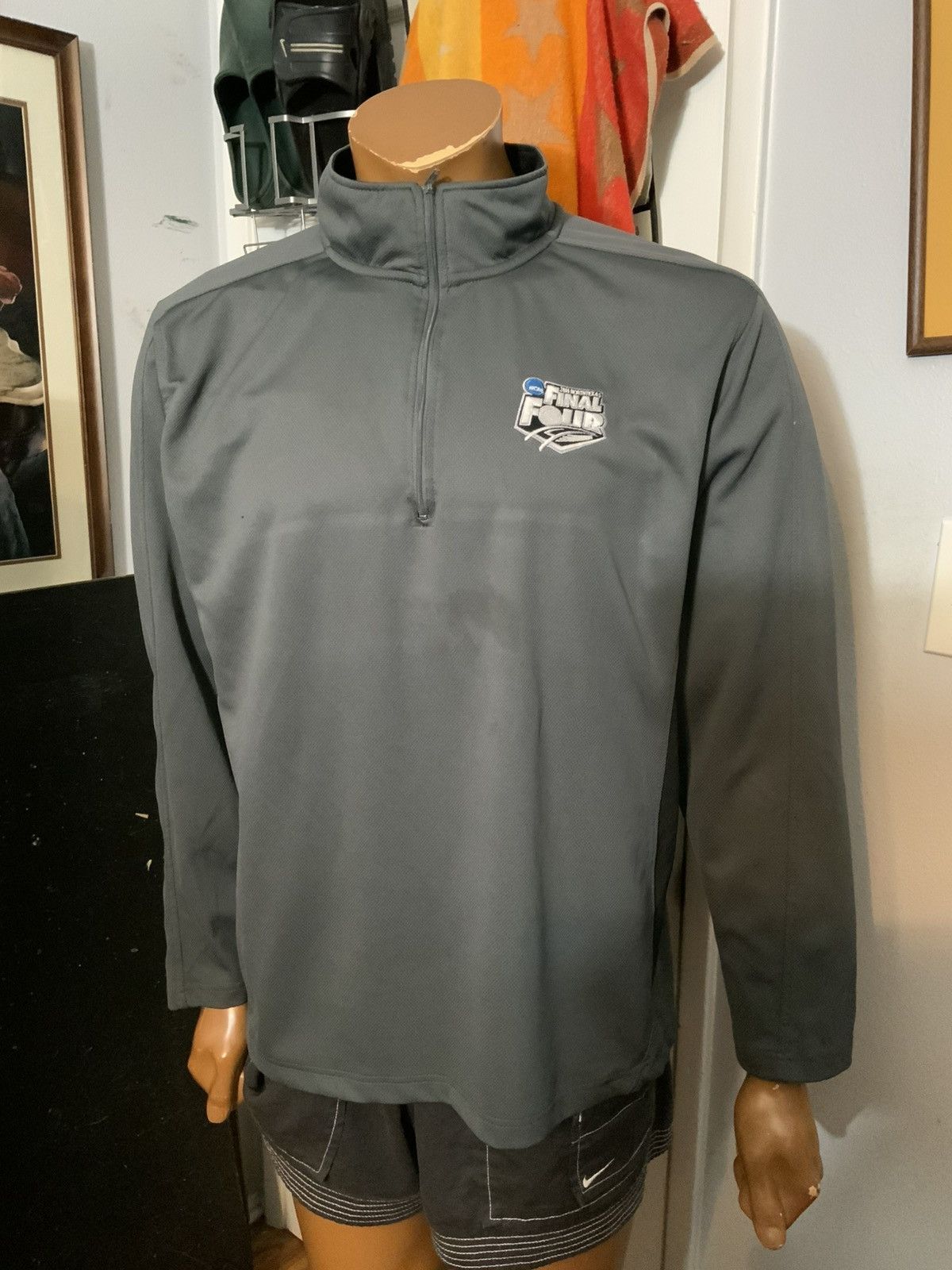 NCAA 2014 Final Four March Madness Basketball Tournament Pullover Size US L / EU 52-54 / 3 - 9 Thumbnail