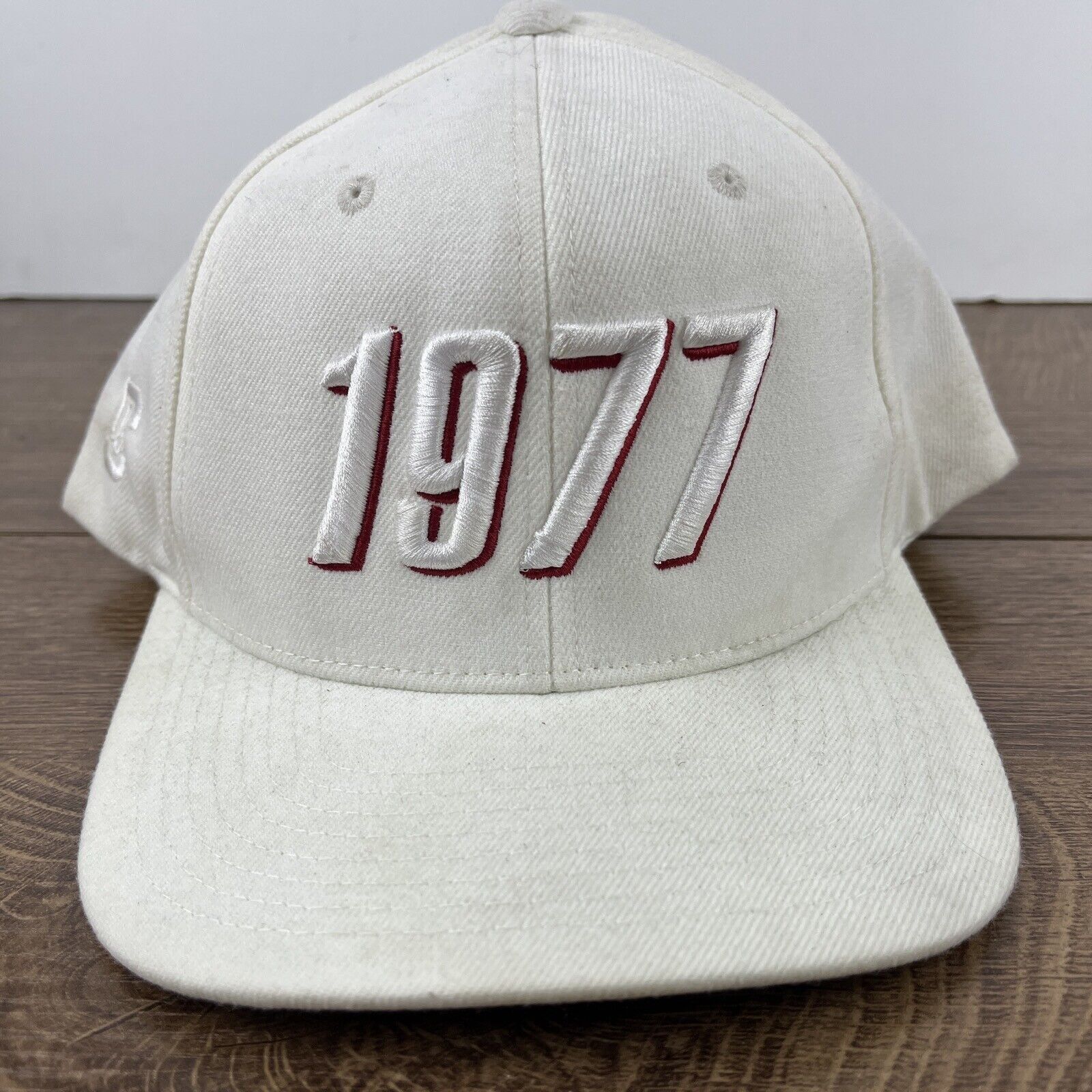 Other 1977 Hat Classic 1997 Hat White Hat Adjustable Snapback Adul Size ONE SIZE - 6 Thumbnail