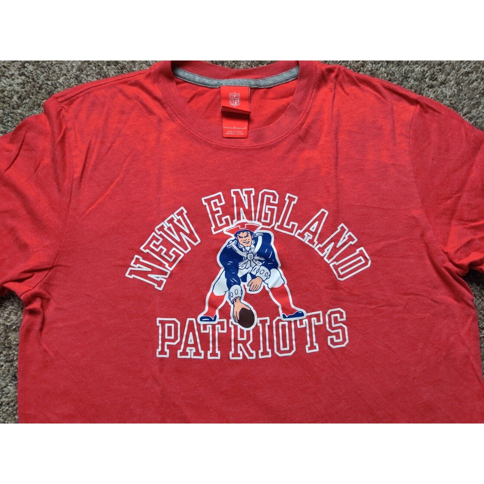 NFL New England Patriots Shirt Adult Mens Large Red Spell Out Size US L / EU 52-54 / 3 - 2 Thumbnail