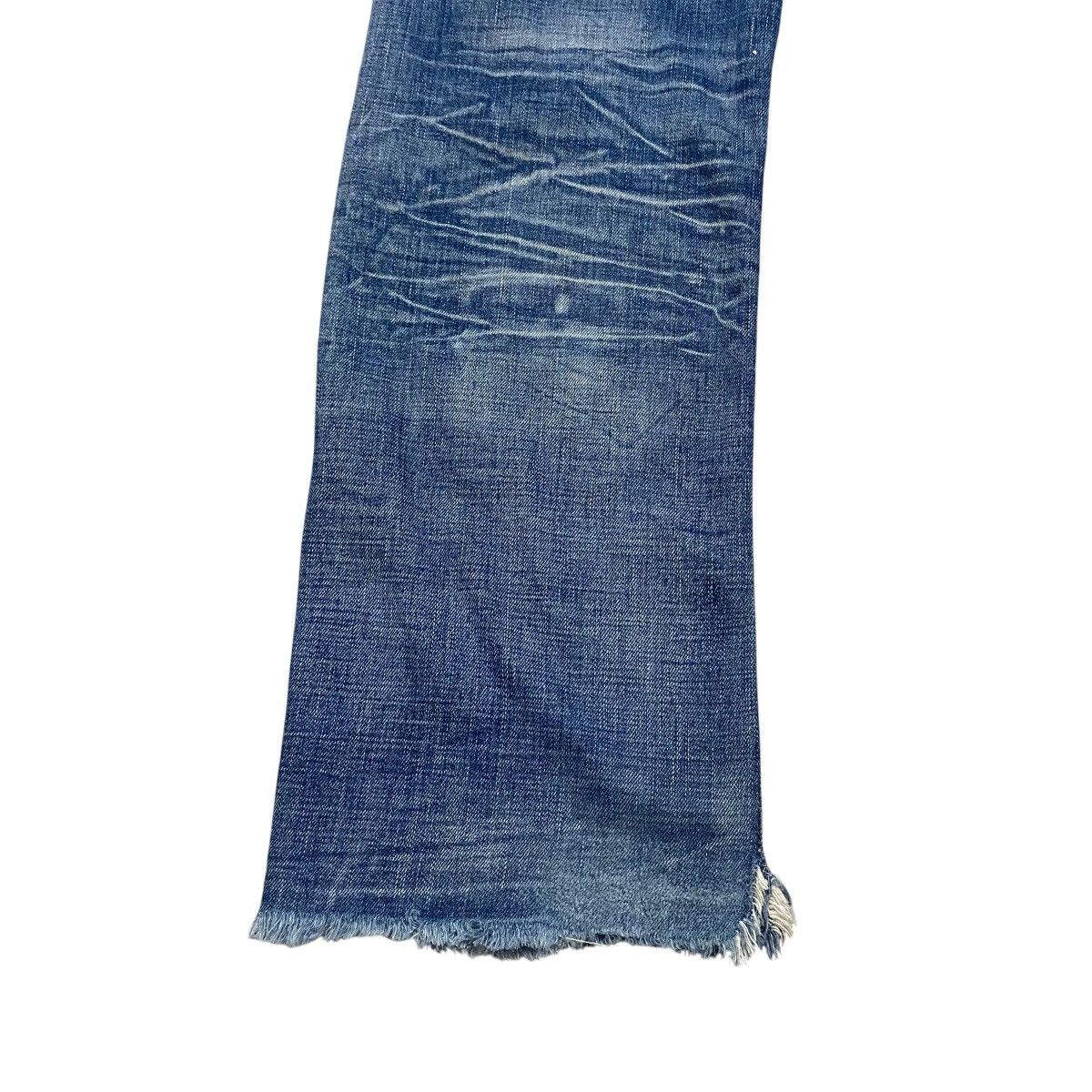 Levi's Vintage Y2K Levis 501 Big E Hidden Rivets Selvedge Jeans Size US 31 - 16 Thumbnail