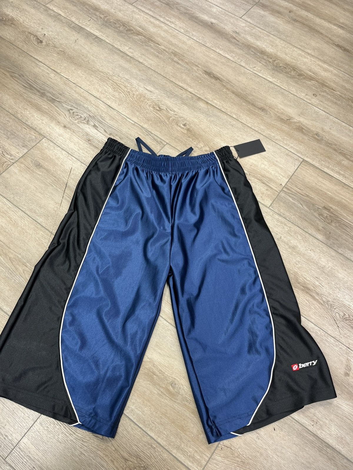 The GV Gallery GV Gallery Adam Sandler Short Size US 30 / EU 46 - 1 Thumbnail