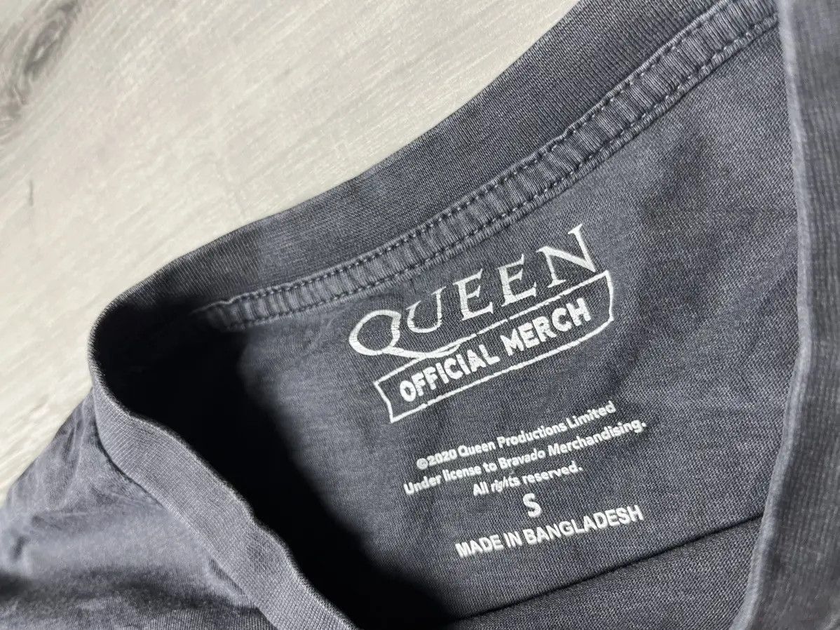 Band Tees Queen Tshirt rock band size Small Size US S / EU 44-46 / 1 - 4 Thumbnail