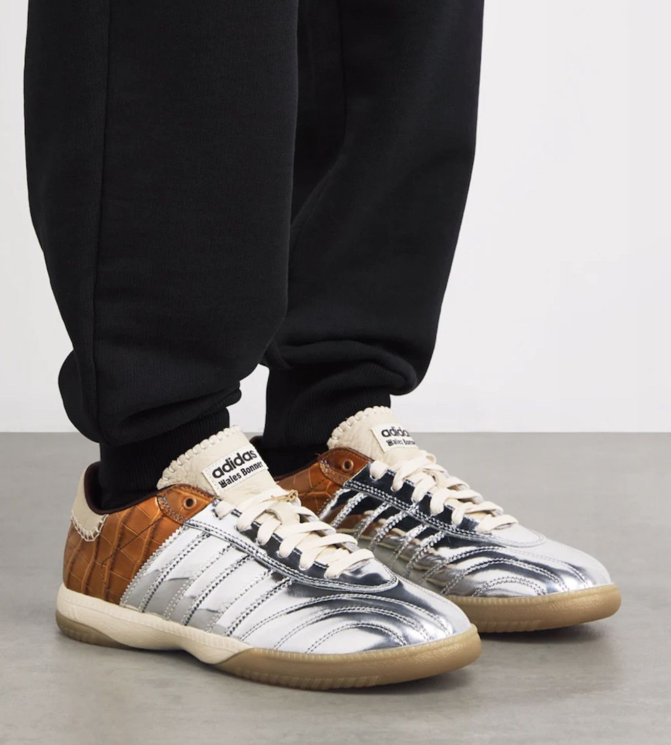 Adidas × Wales Bonner ADIDAS X WALES BONNER SAMBA METALLIC Sneakers IH5777 Size US 9 / EU 42 - 2 Thumbnail