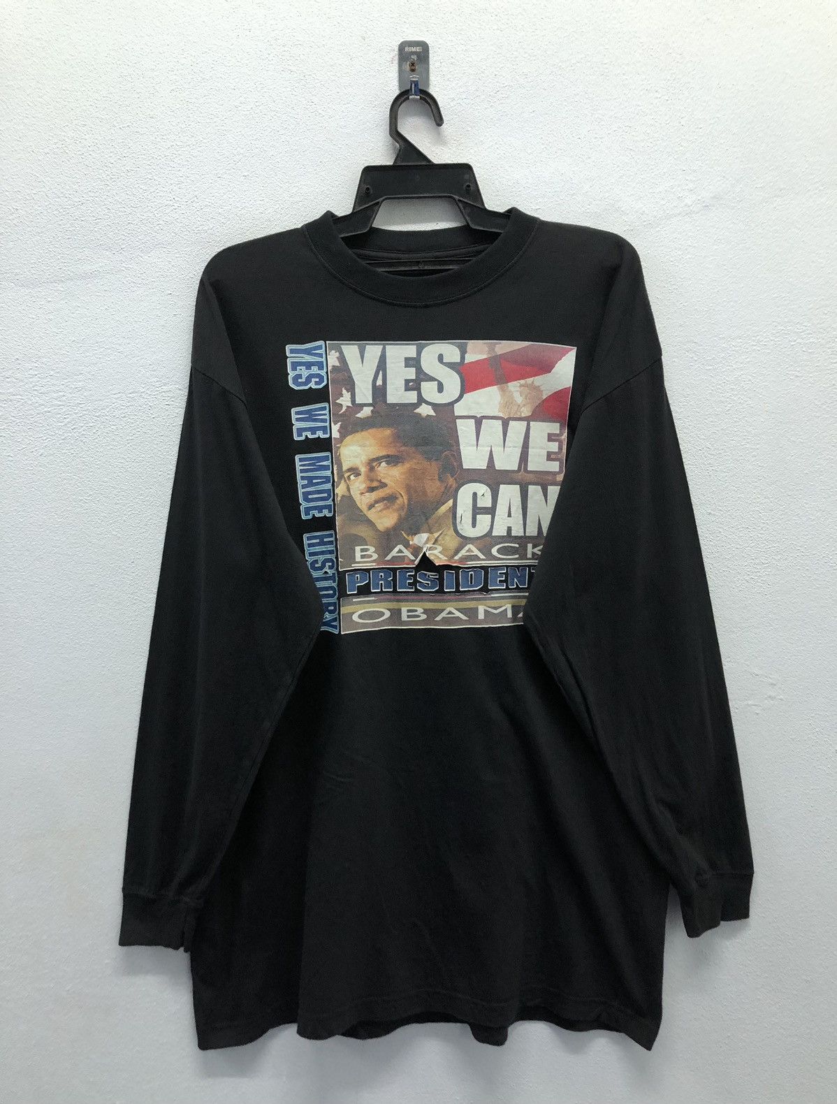 Vintage Vintage President Barack Obama Yes We Made History Shirt Size US L / EU 52-54 / 3 - 1 Thumbnail