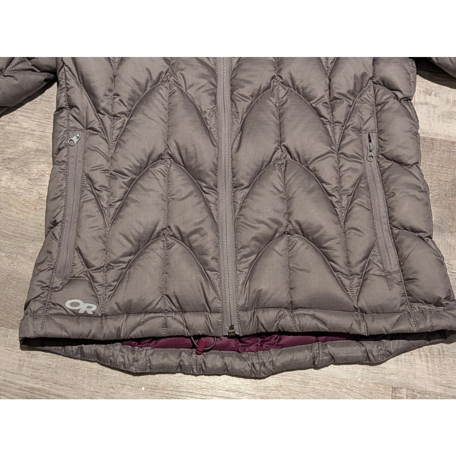 Outdoor Research Outdoor Research Puffer Jacket Womens Small Grayish Brown Full Zip Hoodie? Wait. Size S / US 4 / IT 40 - 5 Thumbnail