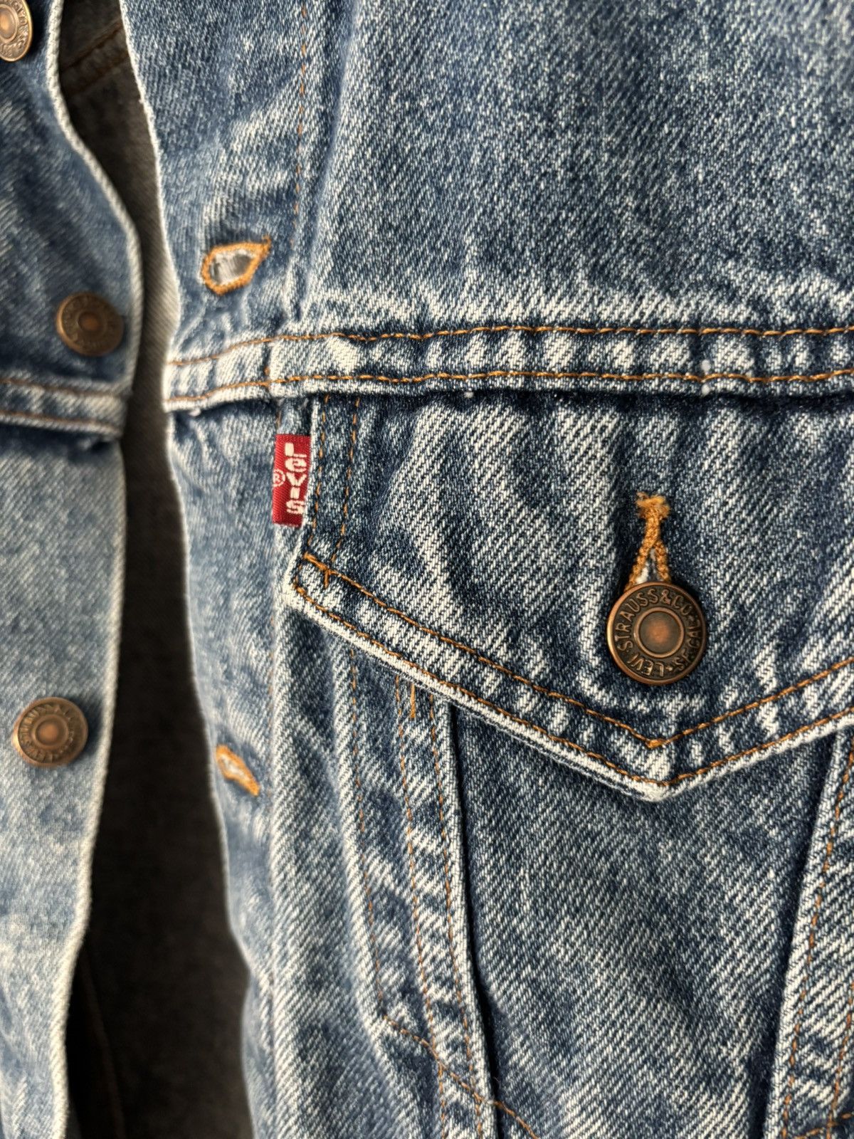 Levi's × Vintage Vintage Made in USA Levi's Denim Trucker Jacket Size US M / EU 48-50 / 2 - 3 Thumbnail