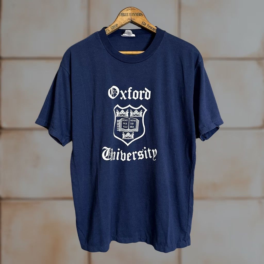 Vintage VINTAGE 1980s Oxford University Crest T Shirt Bruce Elliot Sportswear XL Navy Size US XL / EU 56 / 4 - 1 Thumbnail