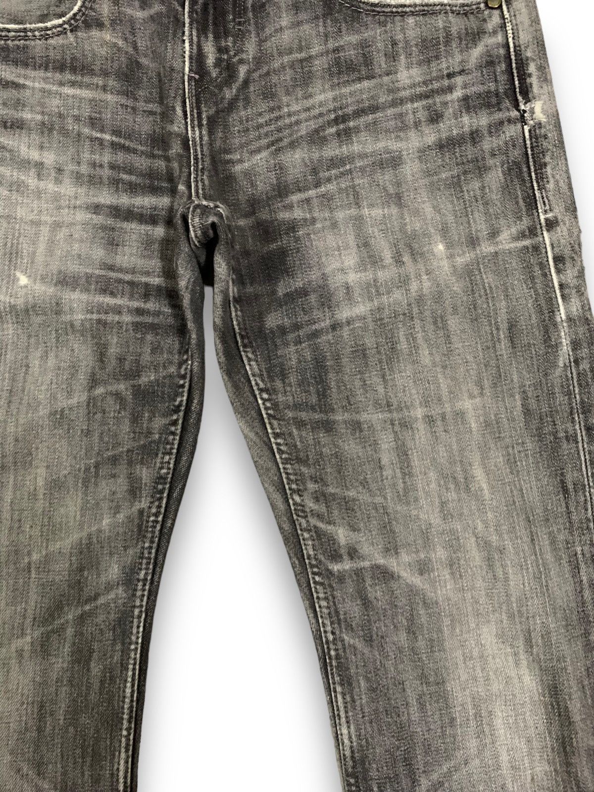 Levi's Vintage Clothing Vintage Y2K Levis Premium Slim Straight Ripped Grunge Jeans Size US 29 - 9 Thumbnail