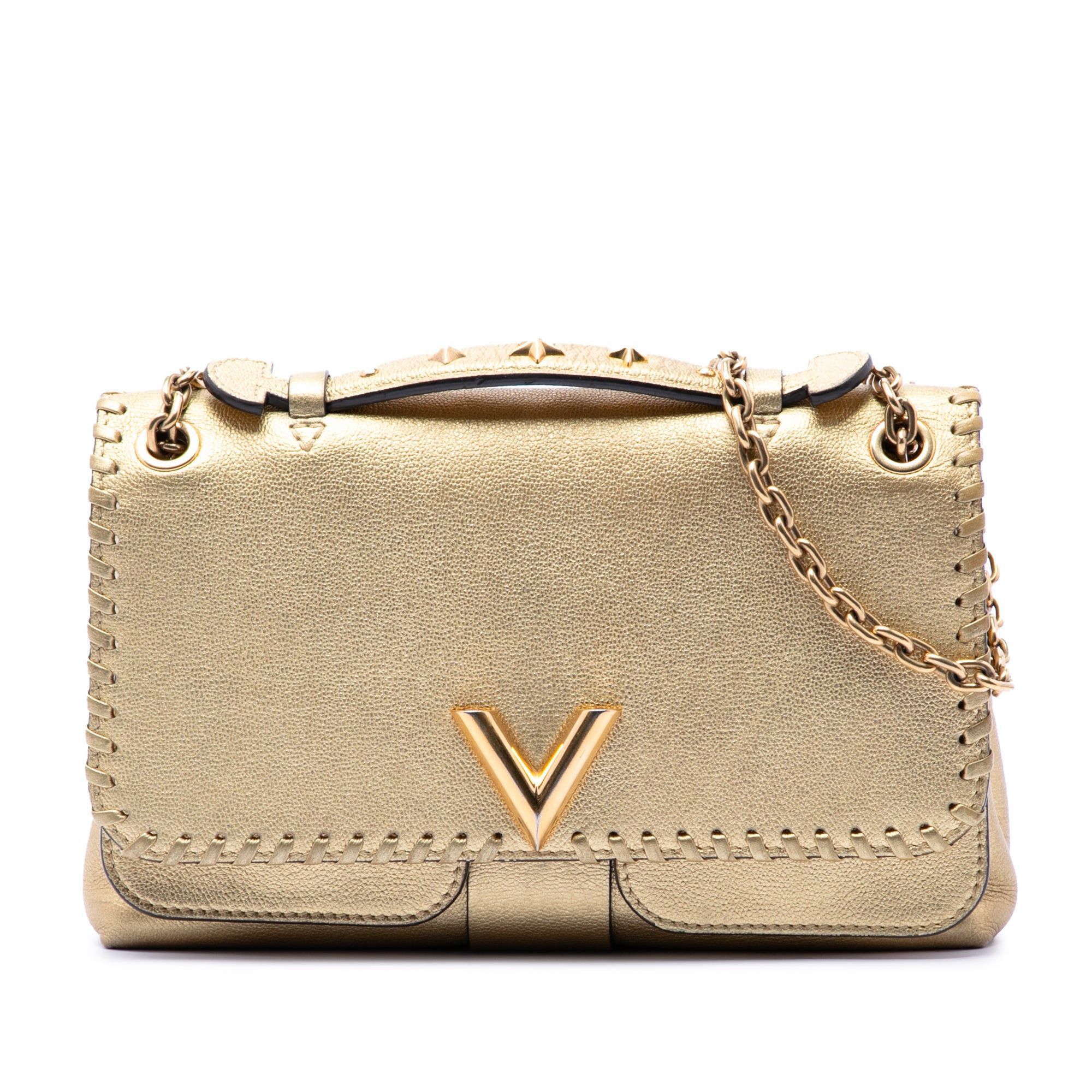 Louis Vuitton Metallic Cuir Plume Ecume Very Chain Bag Size ONE SIZE - 1 Thumbnail