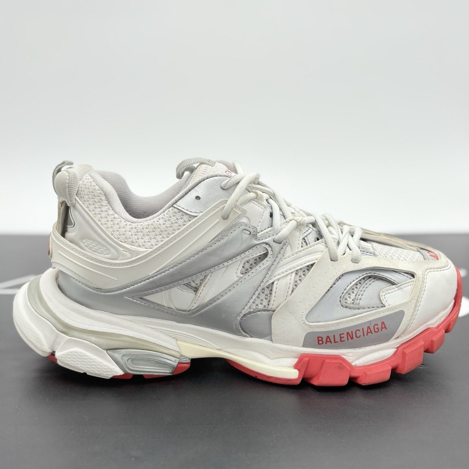 Balenciaga Balenciaga Track Sneaker ' White Red ' | SUPER CLEAN! Size US 9 / EU 42 - 2 Thumbnail
