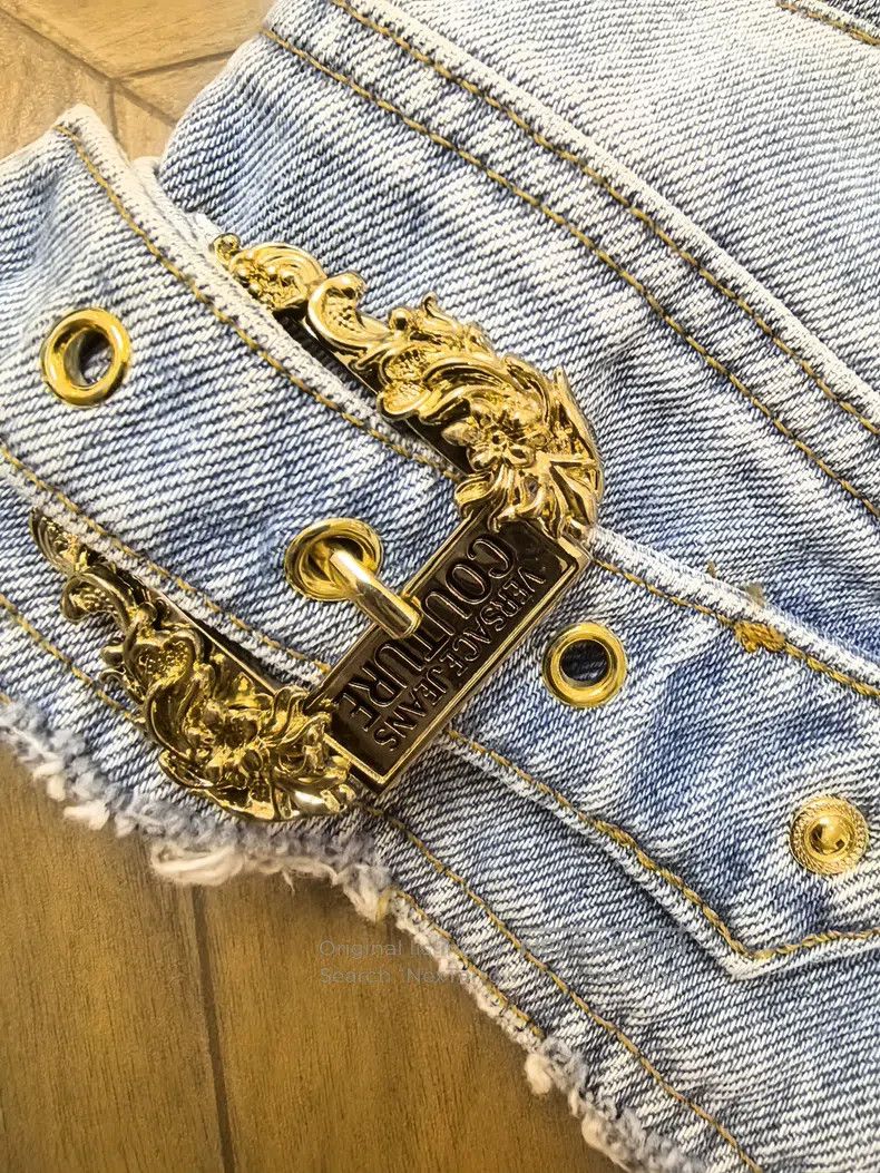 Versace Versace Washed denim jacket Size US XS / EU 42 / 0 - 4 Thumbnail