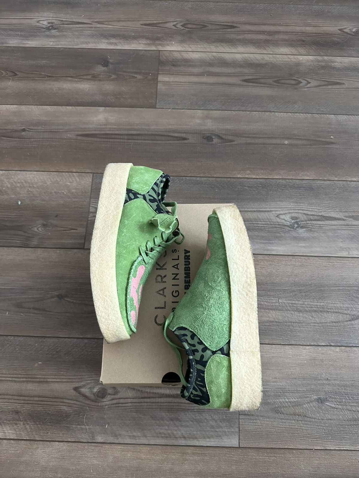 Salehe Bembury Salehe Bembury x Clark’s Lugger Cupsole Wallaby’s Mens 9 Size US 9 / EU 42 - 3 Thumbnail