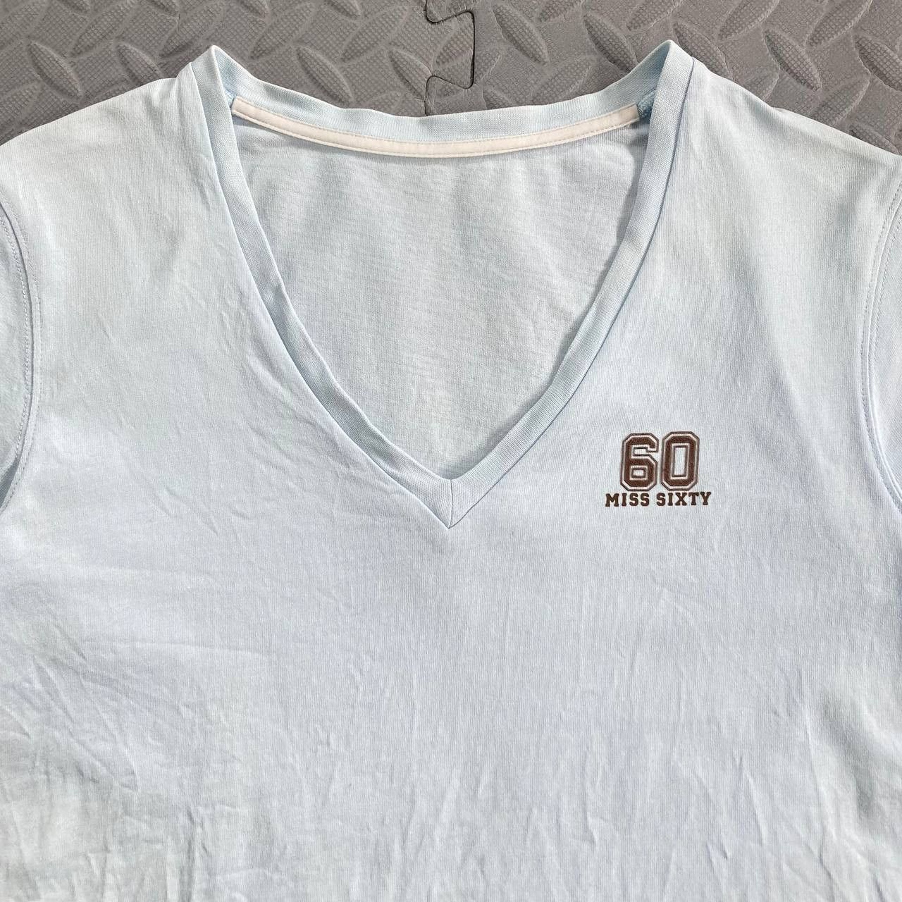 Miss Sixty Y2k V-neck Tee Size S / US 4 / IT 40 - 7 Thumbnail