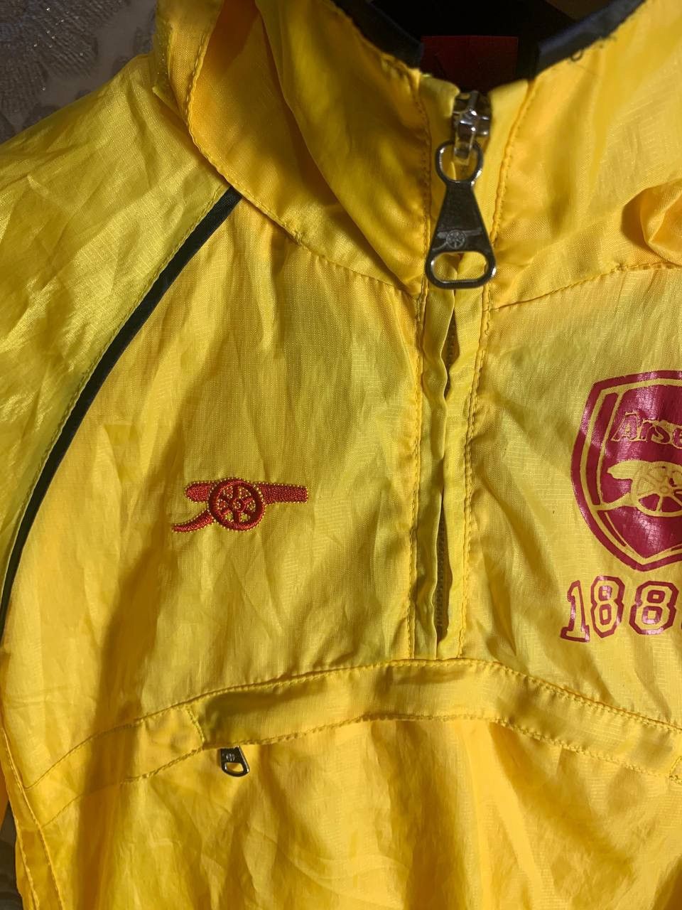Vintage VERY RARE FC ARSENAL LONDON LIGHT SOCCER JACKET BLOKECORE Size US S / EU 44-46 / 1 - 3 Thumbnail