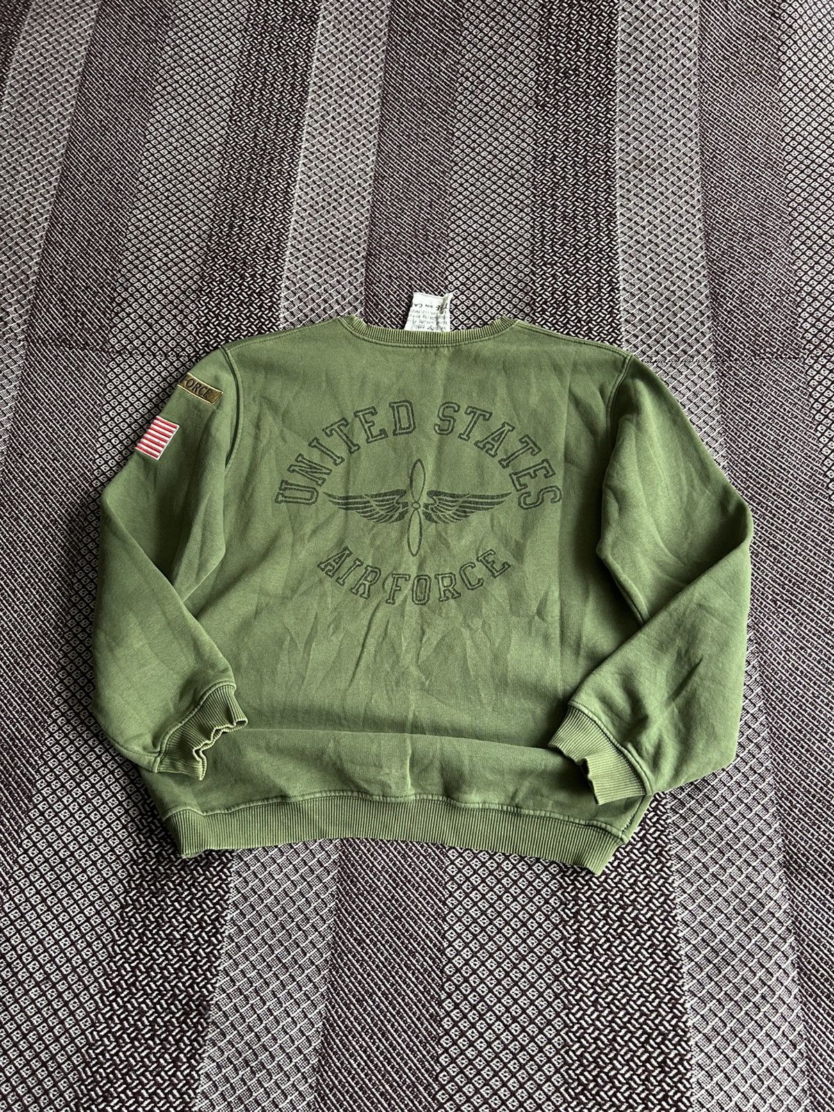 Vintage Vintage United States AirForce 80s Green Sweatshirt Size S Size US S / EU 44-46 / 1 - 7 Thumbnail