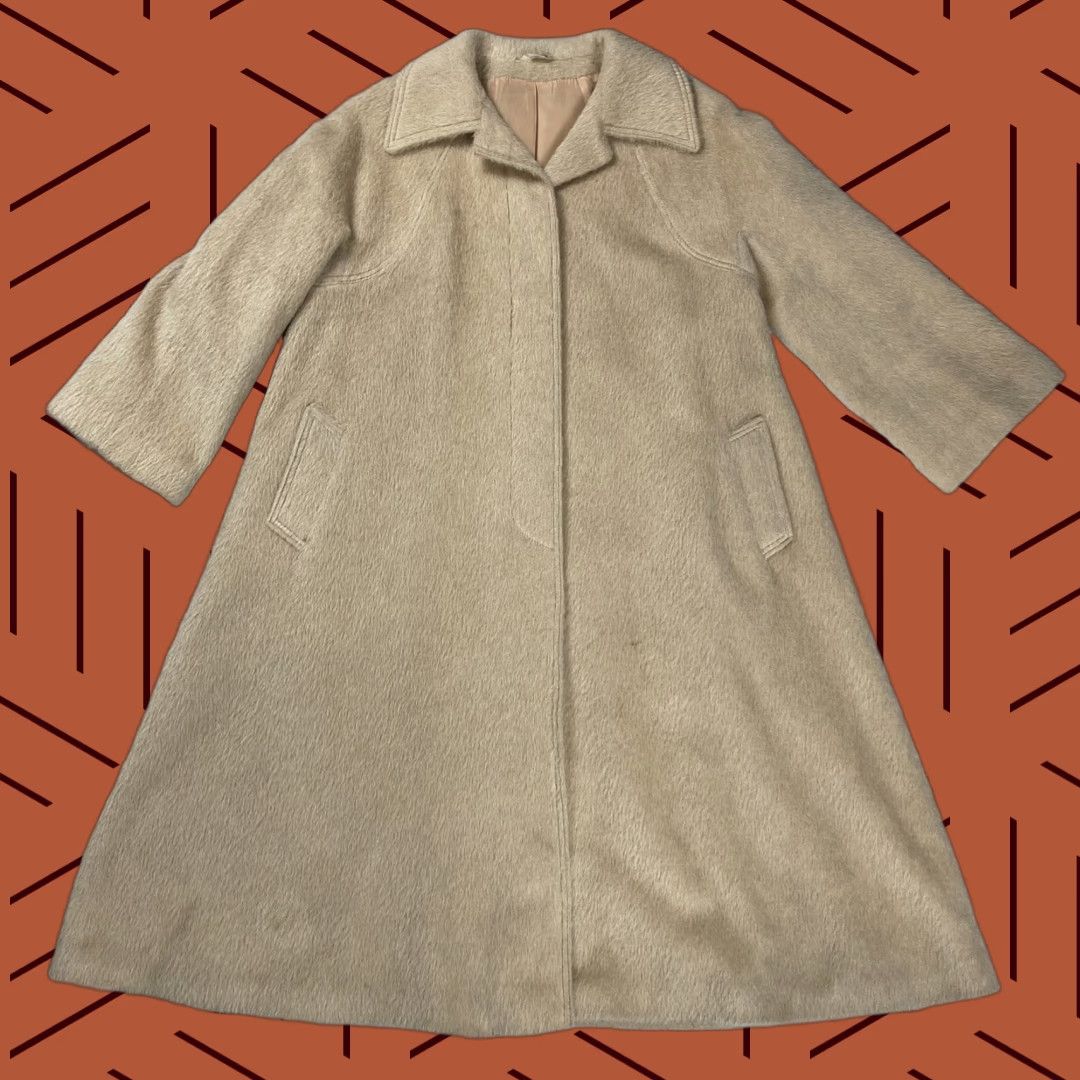 Sears VINTAGE 1970s Sears Women's Coat Mohair Beige Long Formal M/L Made in England Size M / US 6-8 / IT 42-44 - 1 Thumbnail