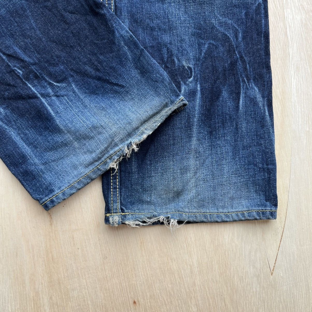 Japanese Brand ETERNAL JAPANESE DISTRESSED DENIM VINTAGE JEANS Size US 34 / EU 50 - 7 Thumbnail
