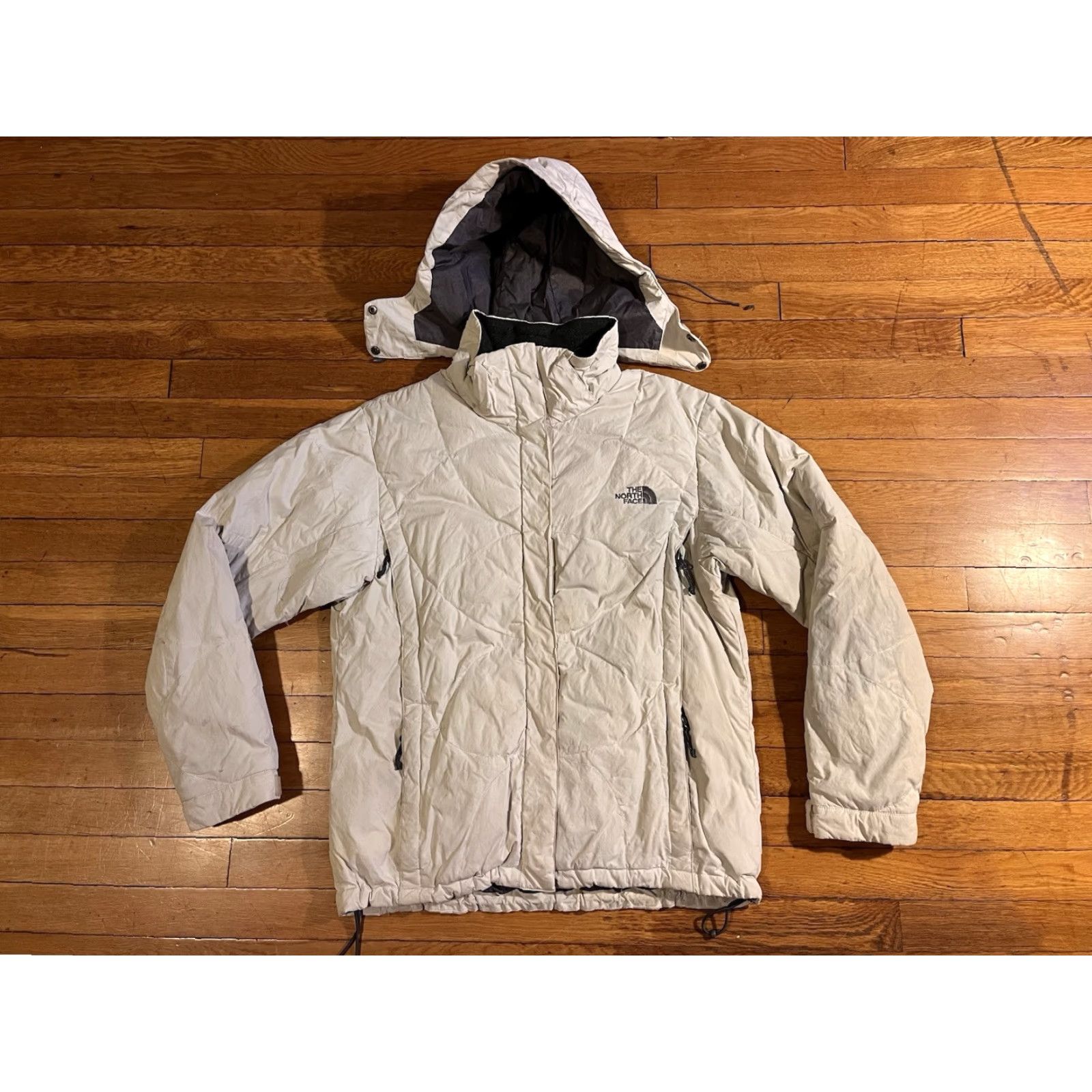 The North Face The North Face 600 Series Alis Quilted Puffer Coat Women's Large White Size L / US 10 / IT 46 - 2 Thumbnail