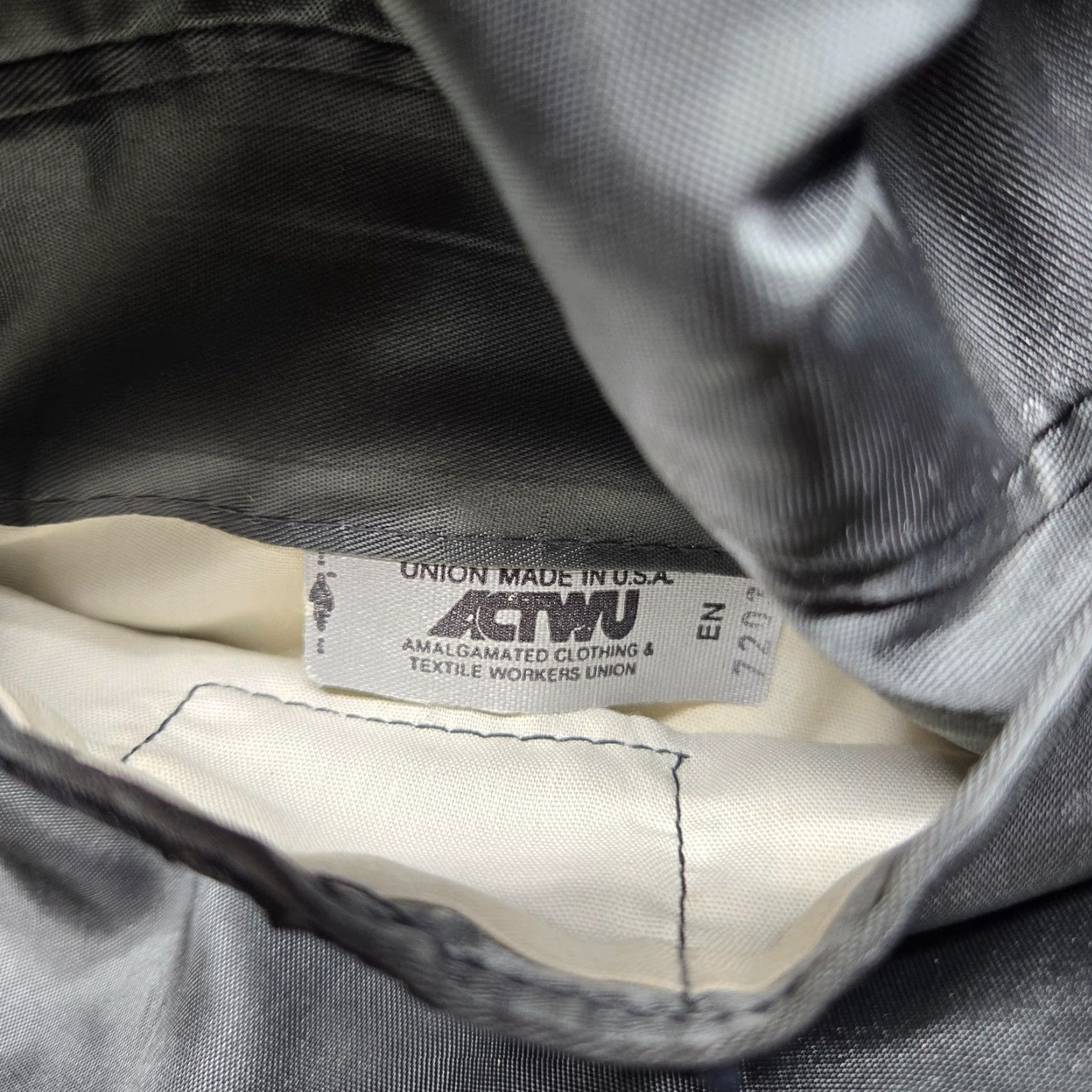 Camel VINTAGE ACTWU Union Made Camelhair Sport Coat Gray Adult Mens Large Jacket? Size L / US 10 / IT 46 - 7 Thumbnail