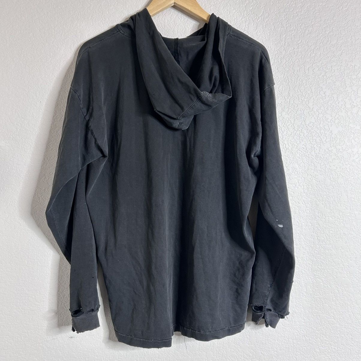 Hanes × Other × Vintage Vintage faded black blank hoodie tee shirt Size US XL / EU 56 / 4 - 2 Thumbnail