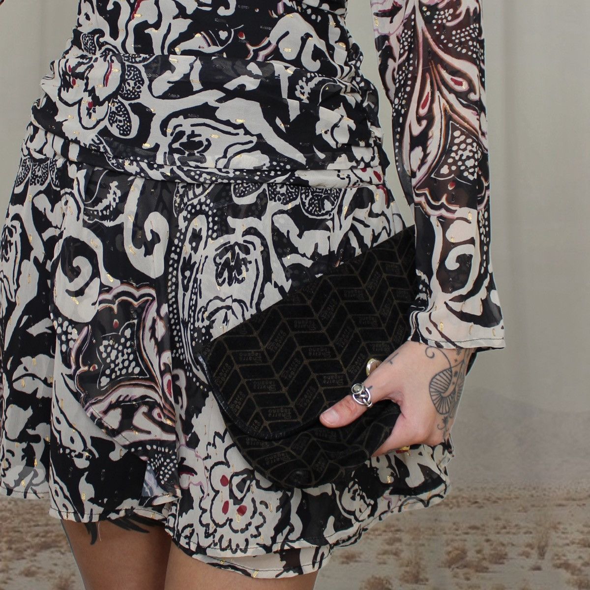 Other 💍BLACK SUEDE CLUTCH💍 Size ONE SIZE - 3 Thumbnail