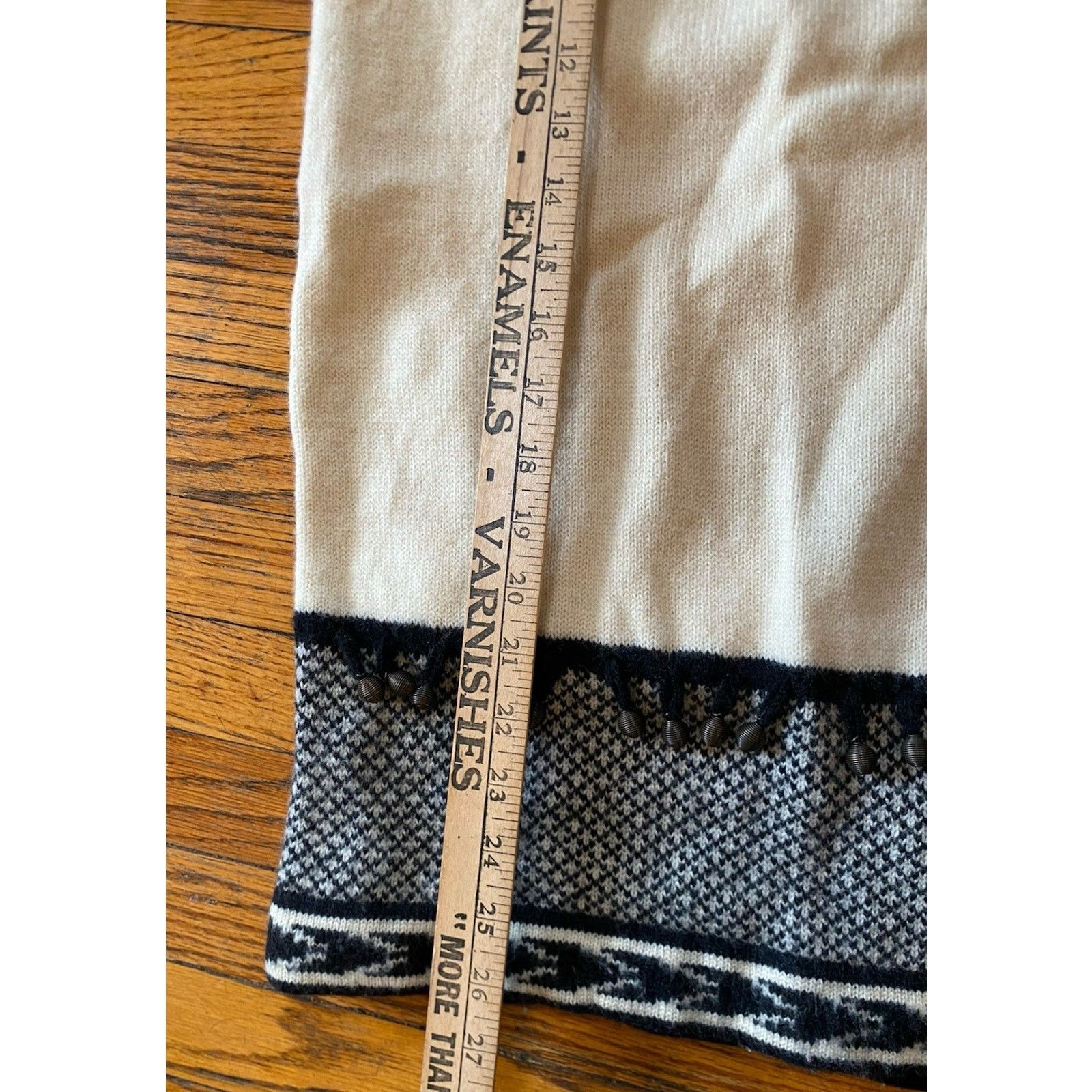 Vintage Wool Sweater Skirt, Medium Cream Black VTG Metal Beads Size 30" / US 8 / IT 44 - 5 Thumbnail