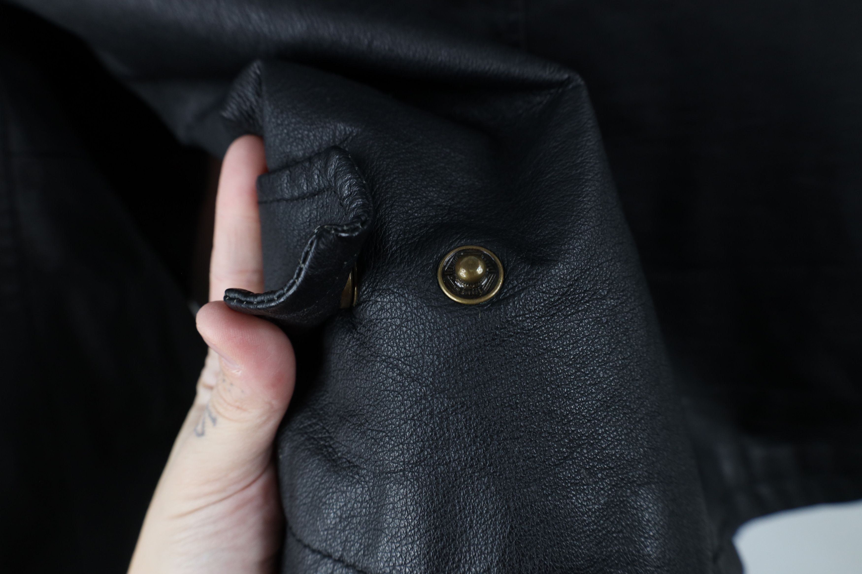 Vintage Vintage 90s Streetwear Button Back Leather Jacket Black Size US L / EU 52-54 / 3 - 14 Thumbnail