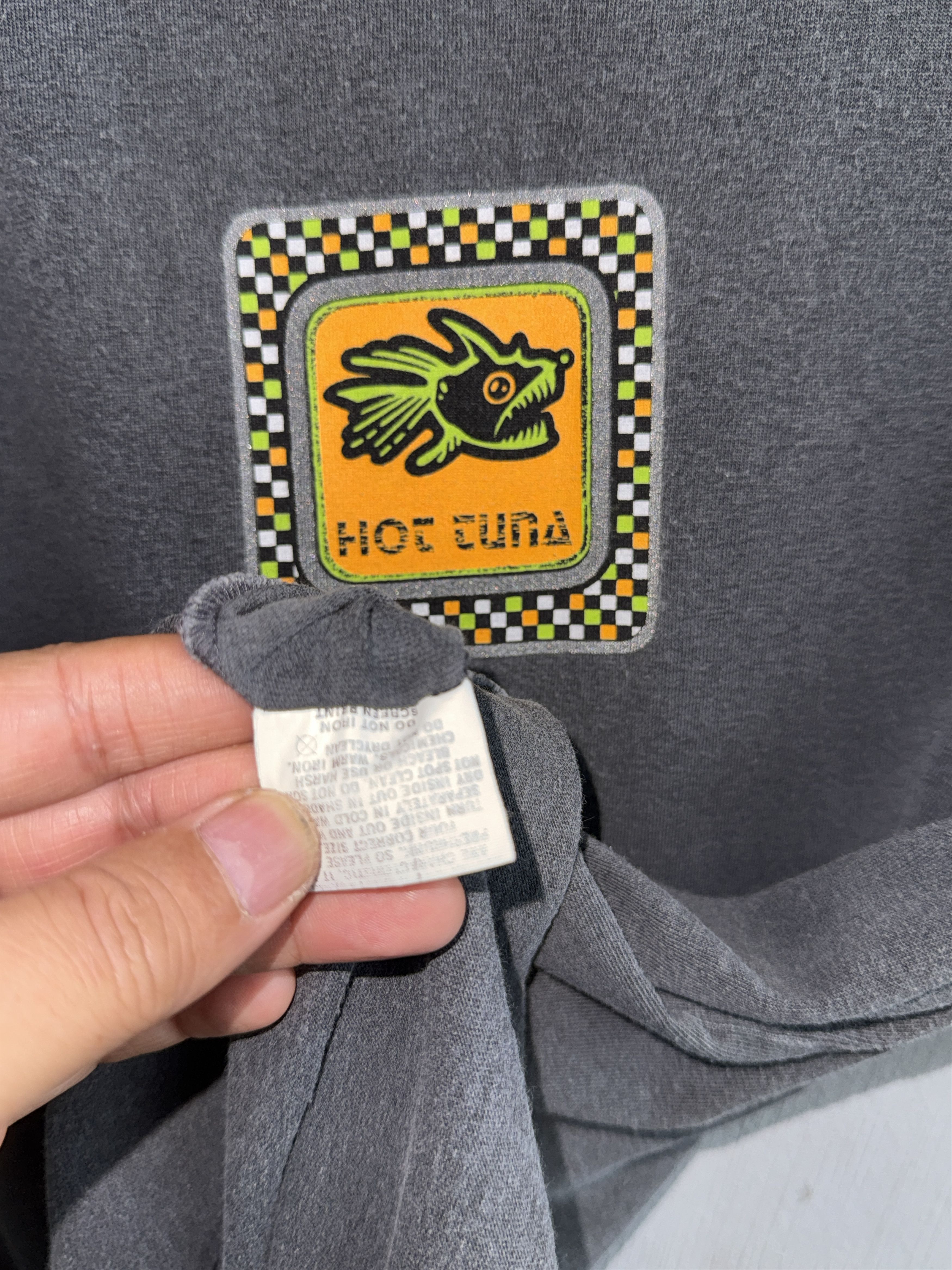 Hot Tuna Hot Tuna Australia Vintage Shirt Size US L / EU 52-54 / 3 - 7 Thumbnail