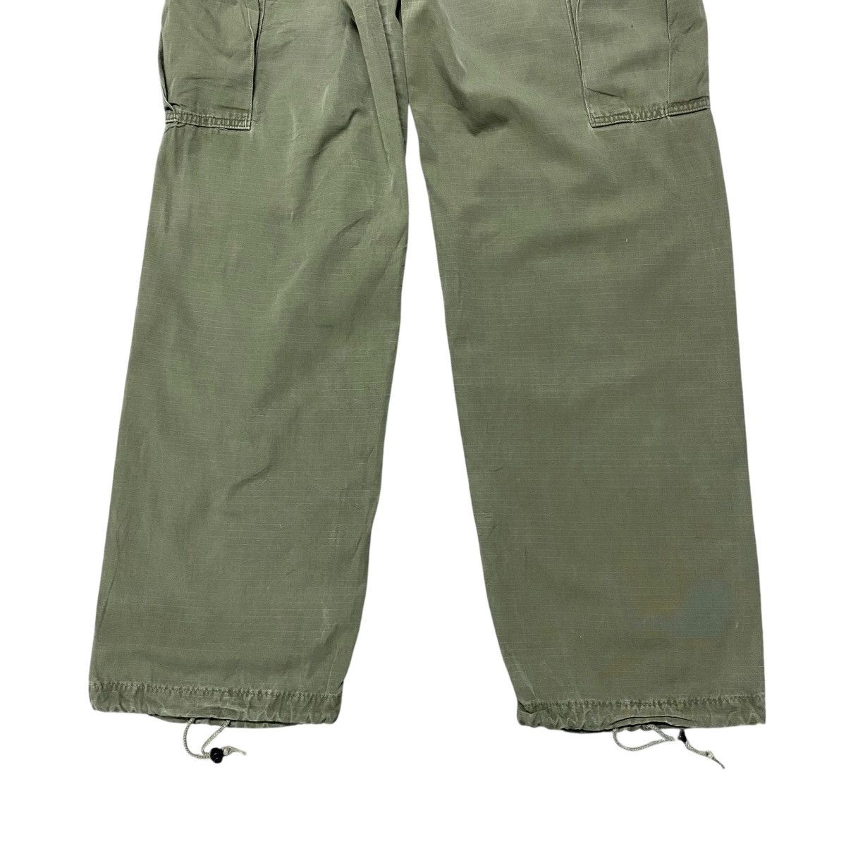 Vintage Vintage 60s Vietnam War Ripstop Poplin Trouser OG-107 Size US 30 / EU 46 - 12 Thumbnail