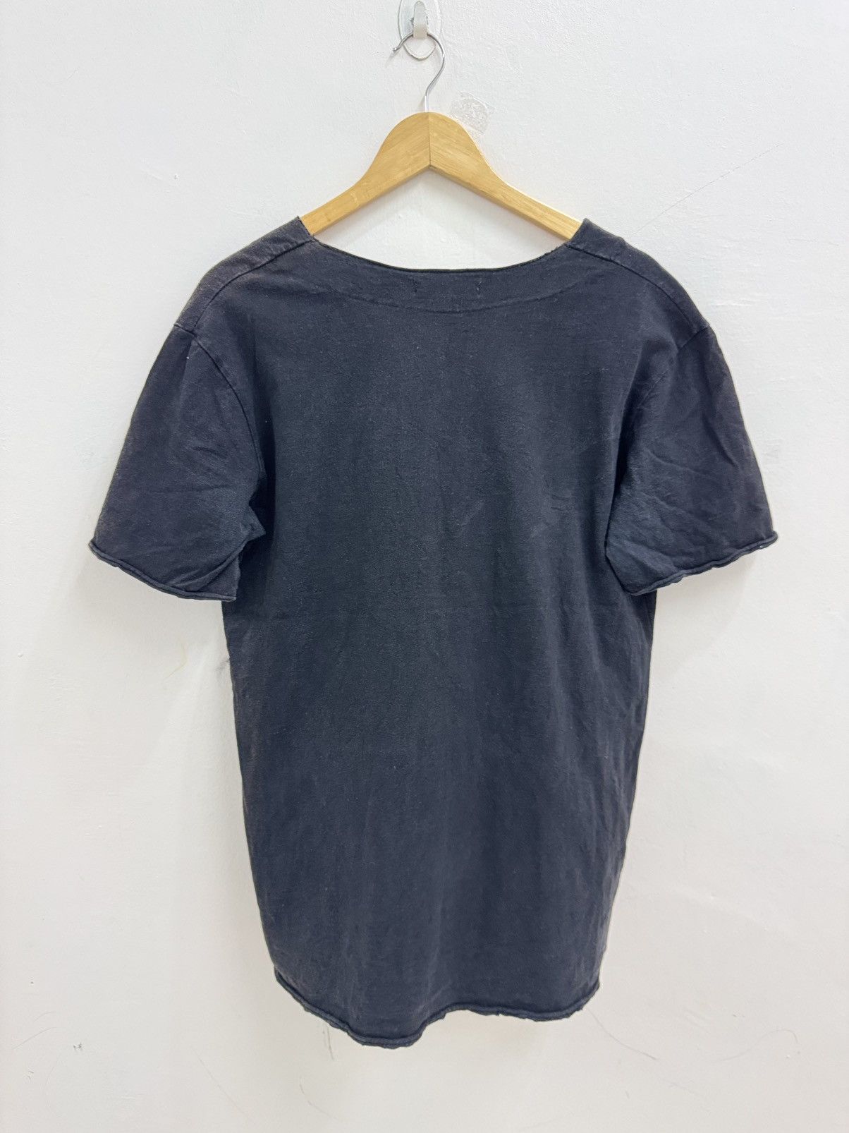 Balmain × Vintage Vtg 90s Balmain Paint Splatter V neck Tshirt Size US L / EU 52-54 / 3 - 4 Thumbnail