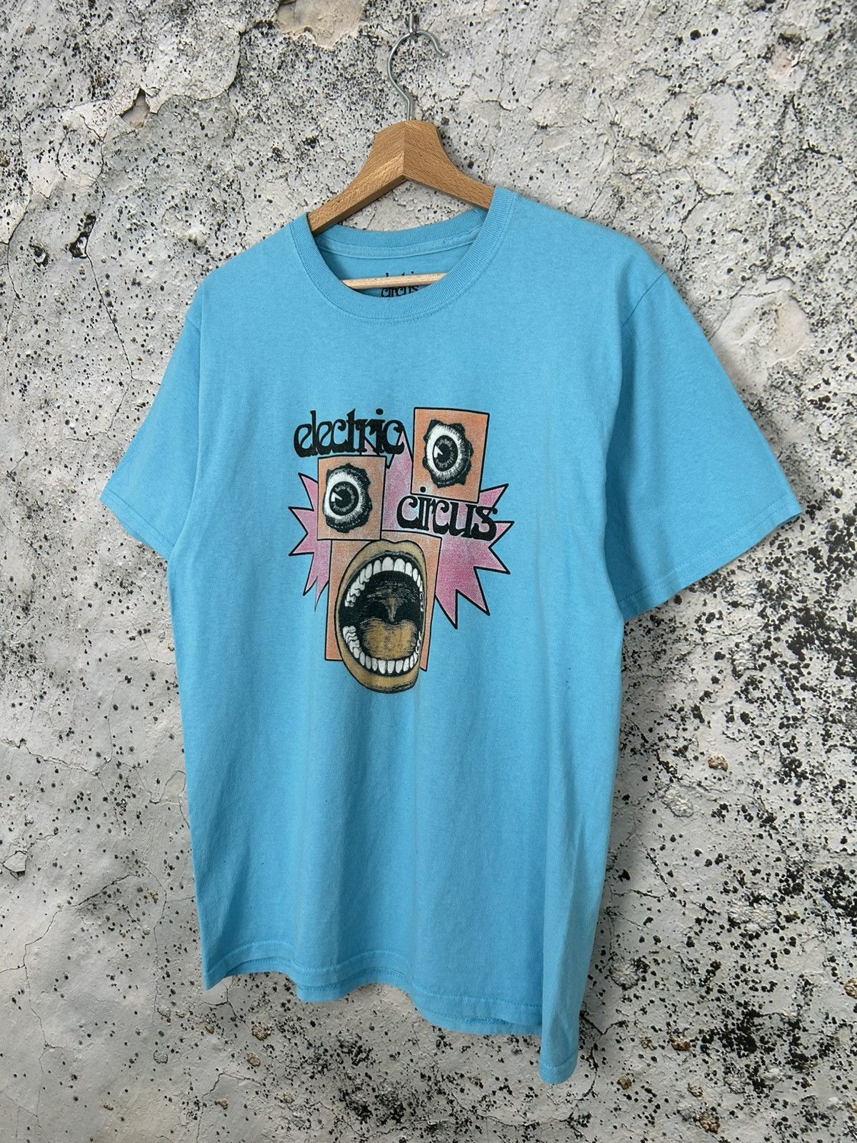 Band Tees Vintage Electric Circus Graphic Tee Avant Garde Rock Skate Size US M / EU 48-50 / 2 - 2 Thumbnail