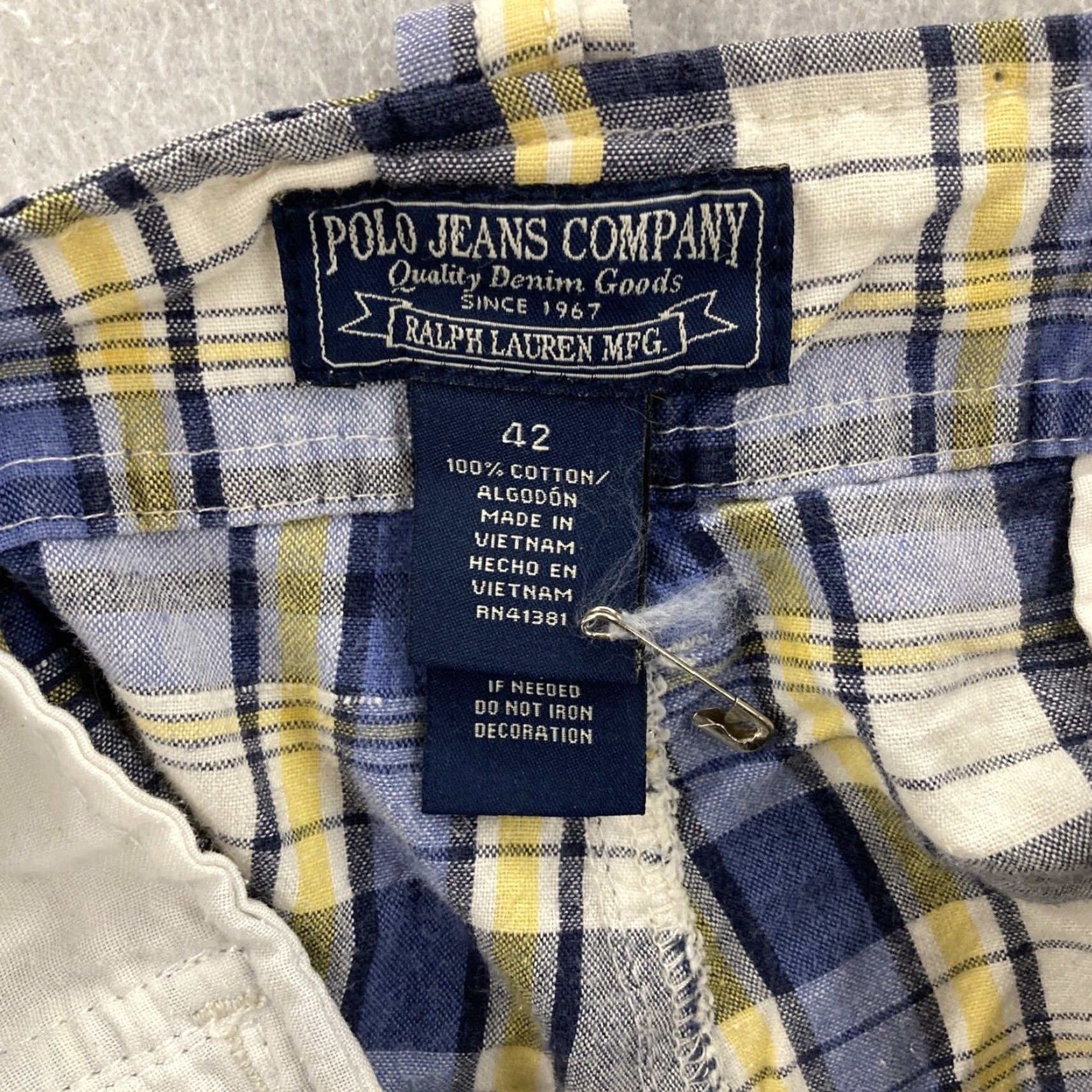 Polo Ralph Lauren VTG Polo Jeans Co Cargo Shorts Mens 42 Blue Plaid Cargo Shorts 42 Blue Plaid Polo Ralph Lauren Mens Size US XL / EU 56 / 4 - 6 Thumbnail