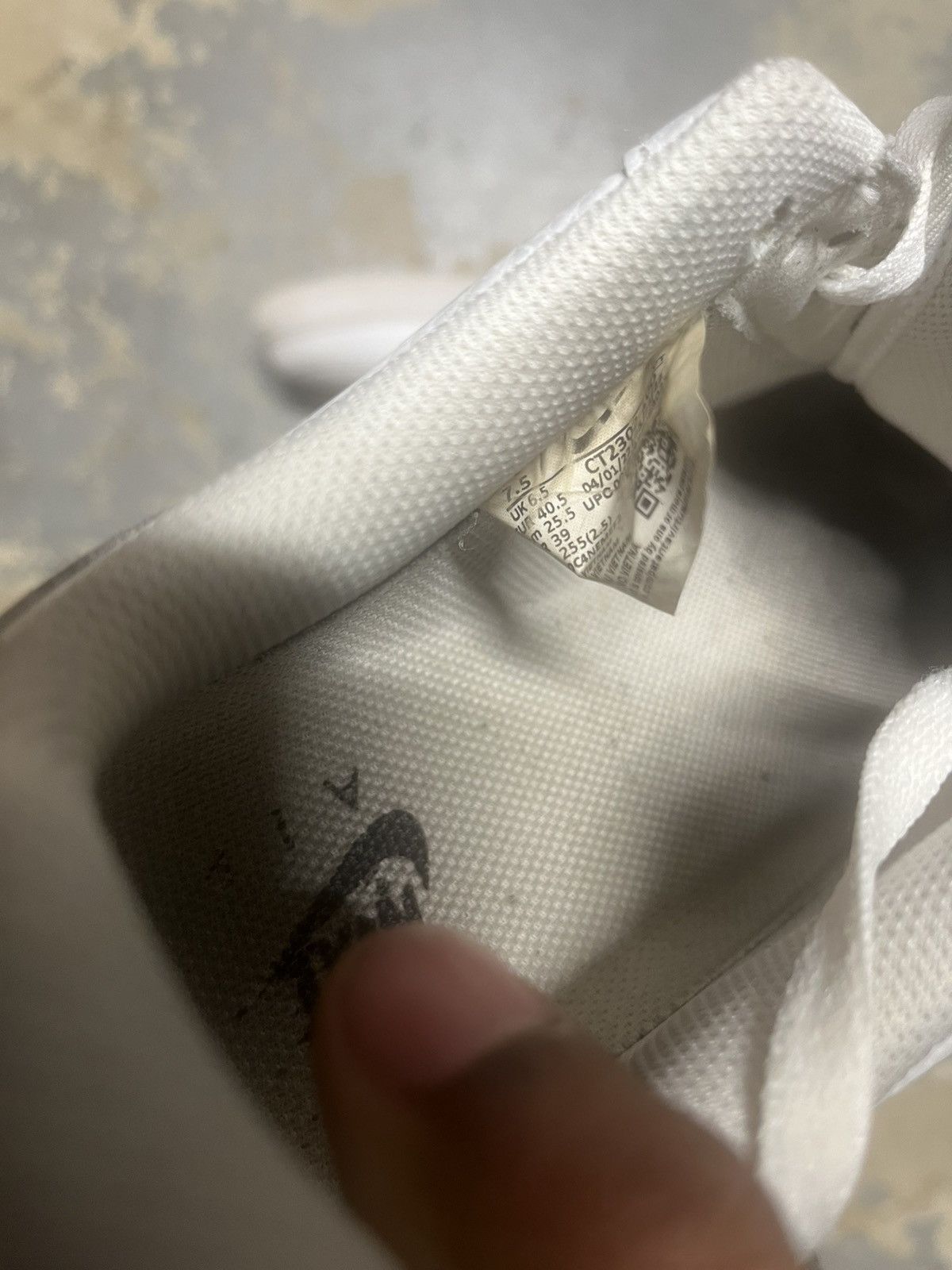 Nike Air forces Size US 7.5 / EU 40-41 - 6 Thumbnail