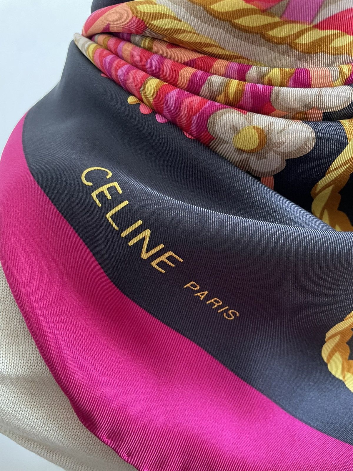 Celine × Designer × Vintage Vintage Celine Silk Scarves Size ONE SIZE - 5 Thumbnail