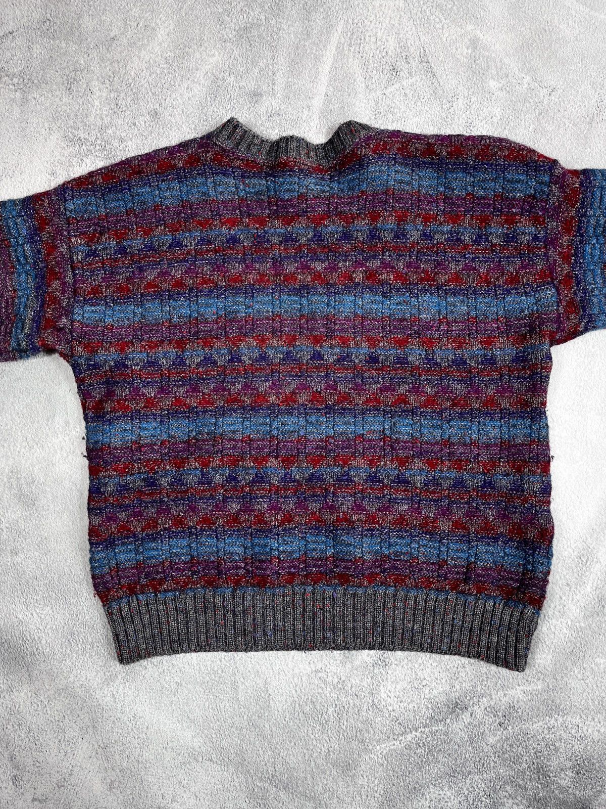 Vintage Vintage 90s Coogi style coloured sweater streetwear size M Size M / US 6-8 / IT 42-44 - 5 Thumbnail