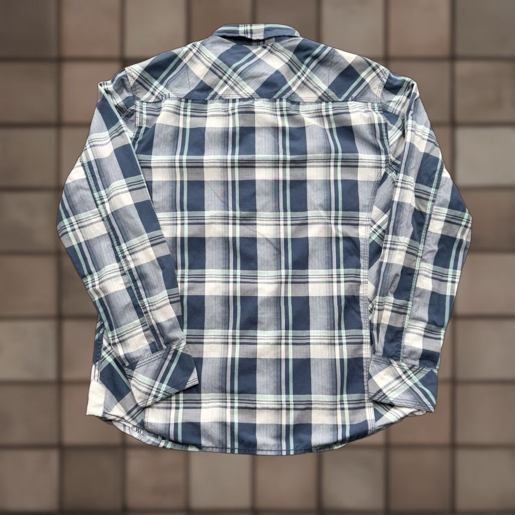 Vintage BKE Buckle Shirt Men Large Plaid Cotton Pearl Snap Long Sleeve Cowboy Rodeo Shirt Size US L / EU 52-54 / 3 - 1 Thumbnail