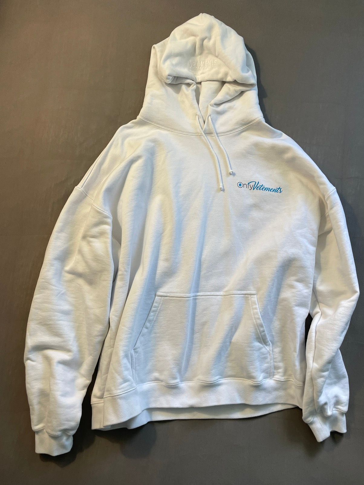 Pre-owned Vetements Only Hoodie In White