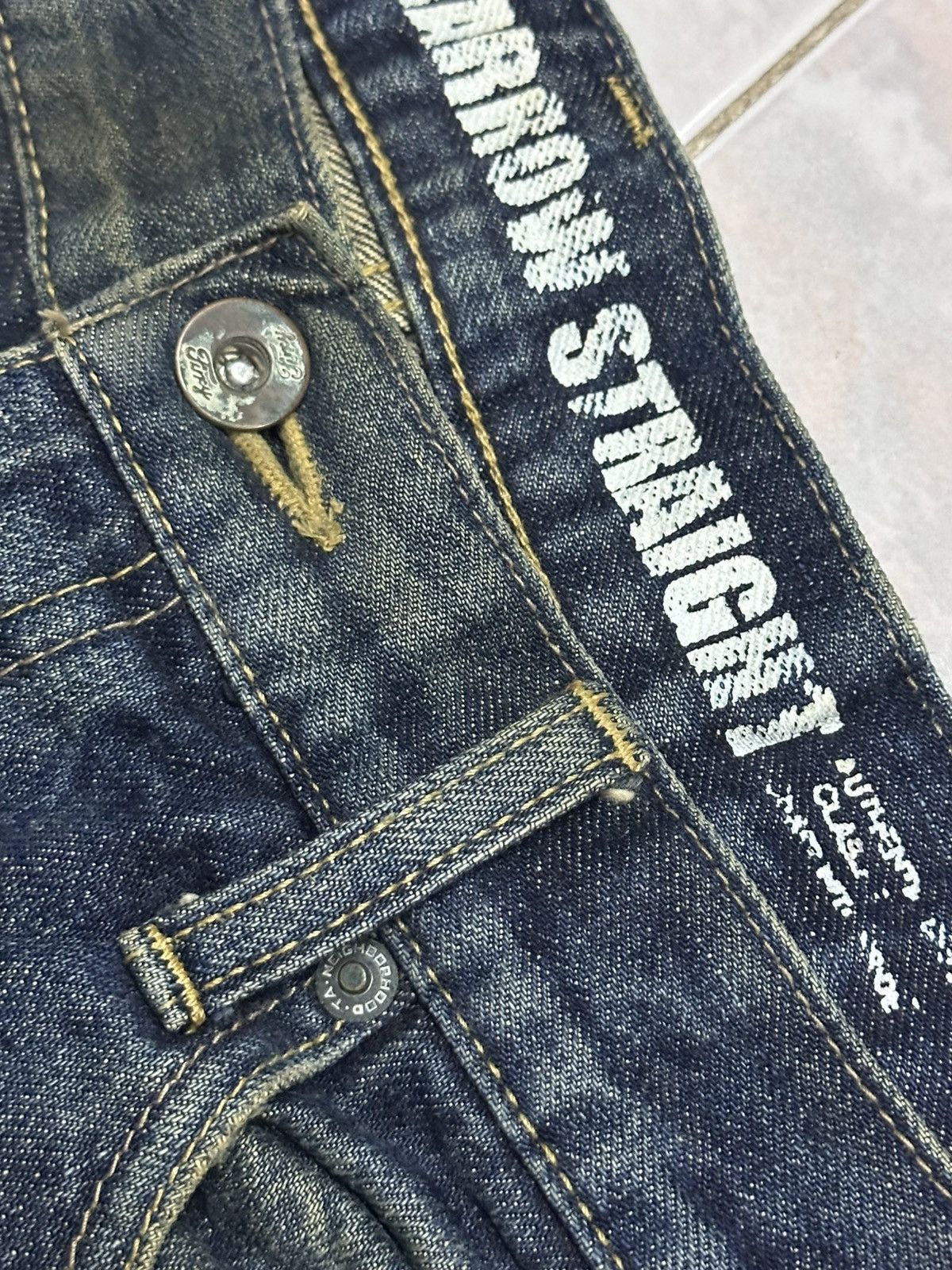 Neighborhood Neighborhood Vintage Jeans Slim Distressed With Mudwash Size US 35 - 12 Thumbnail