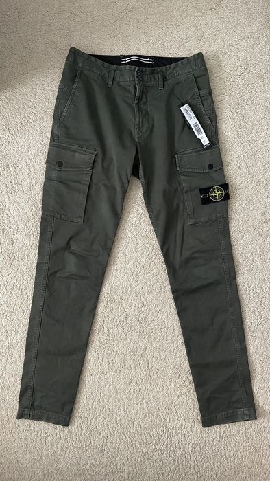 Men's Slim Fit Cargo Pants by Stone Island