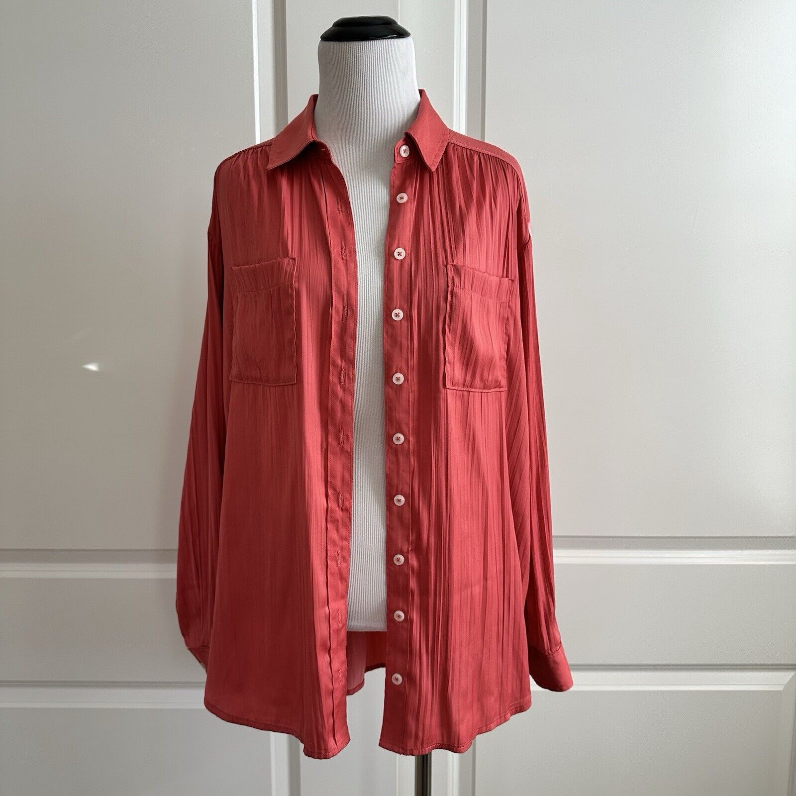 Anthropologie Anthropologie Relaxed Button Down Coral Shirt Women's Size S Size S / US 4 / IT 40 - 6 Thumbnail