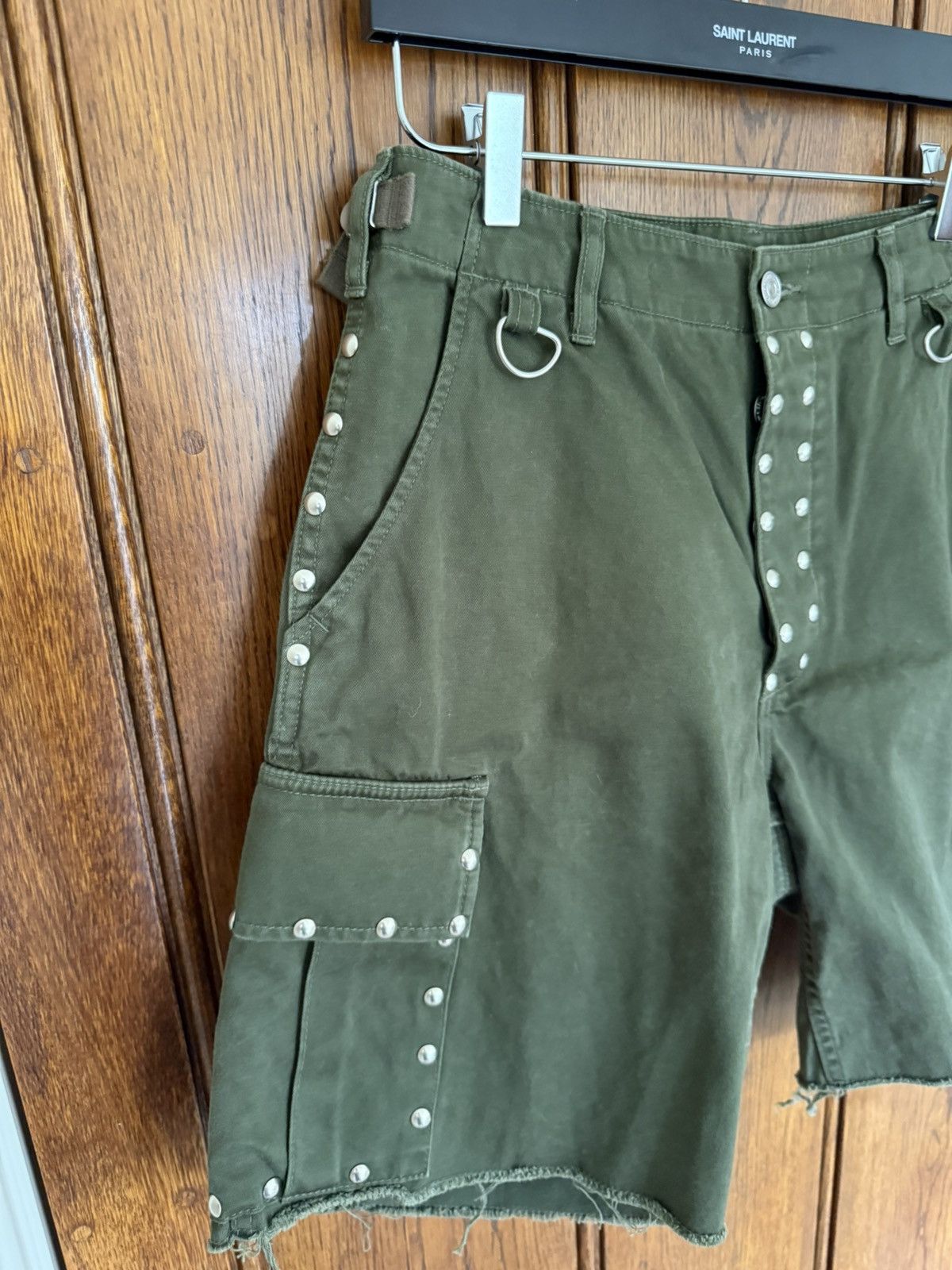 Celine × Hedi Slimane $1.2k SS22 Celine studded raw hem cargo shorts 48 Hedi Size US 30 / EU 46 - 2 Thumbnail