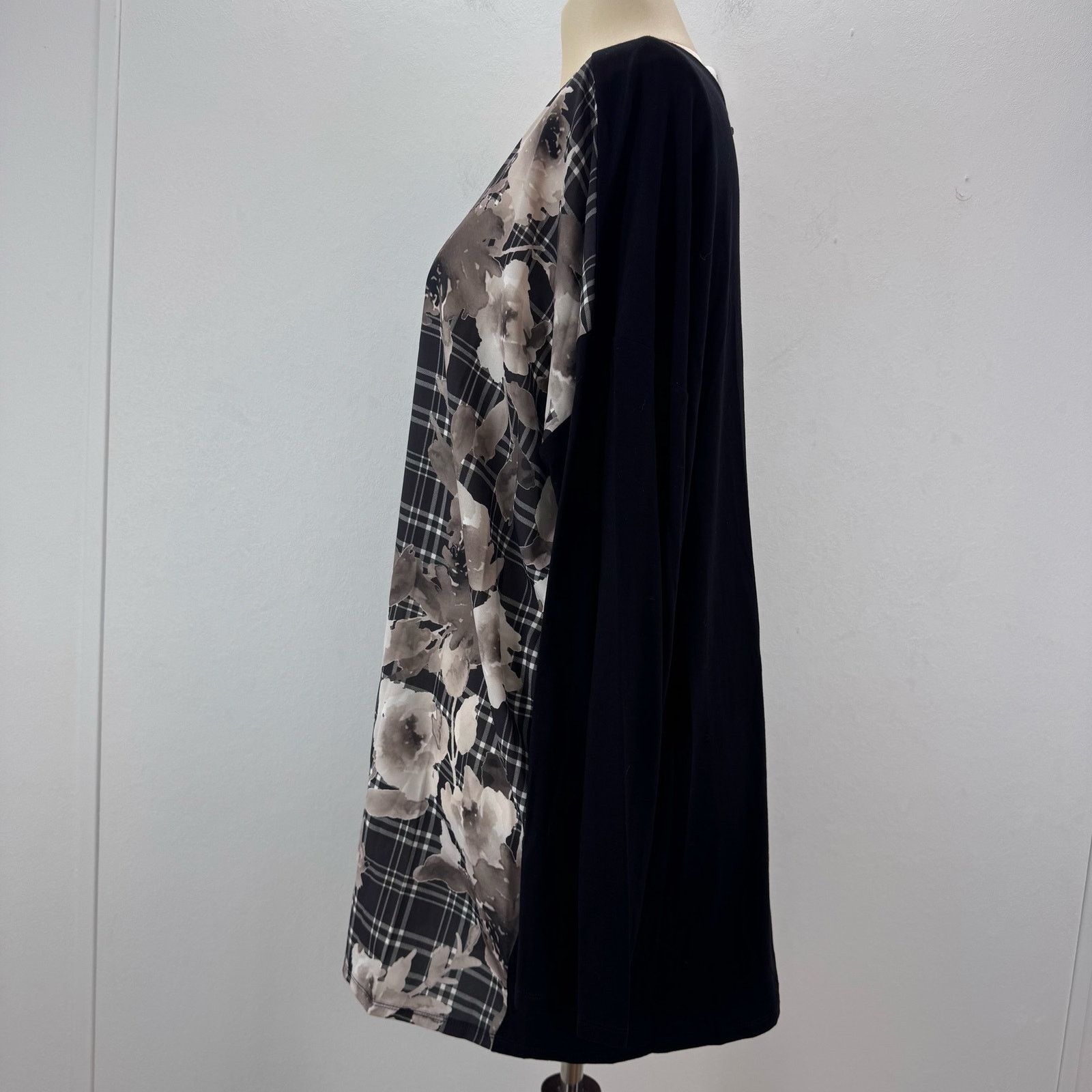 Marina Rinaldi NMarina Rinaldi Mixed Media Floral Blouse Plus Size 20-22 Size 3XL / US 20-22 - 3 Thumbnail